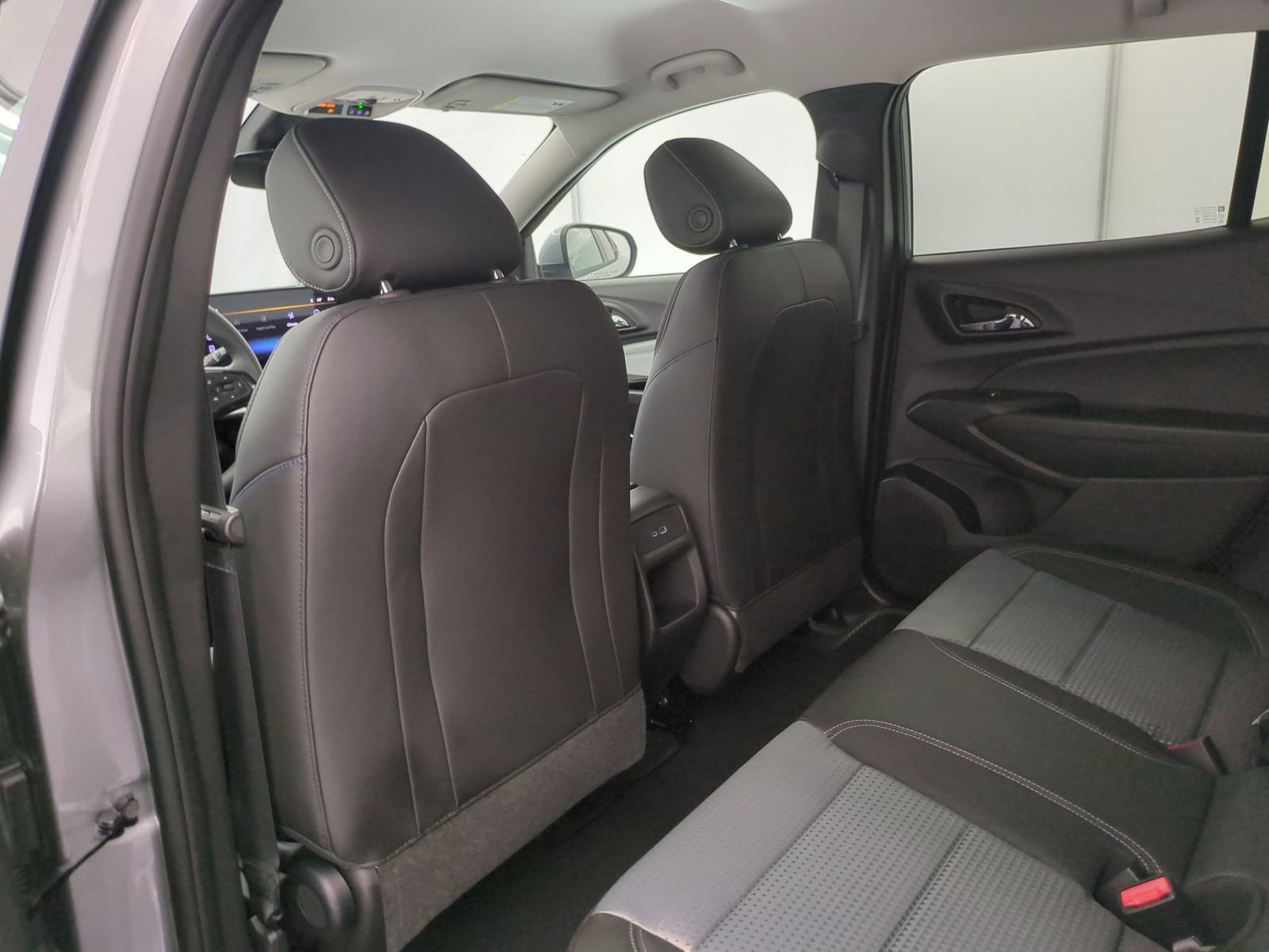 2026 Chevrolet Trax LT - Photo 17