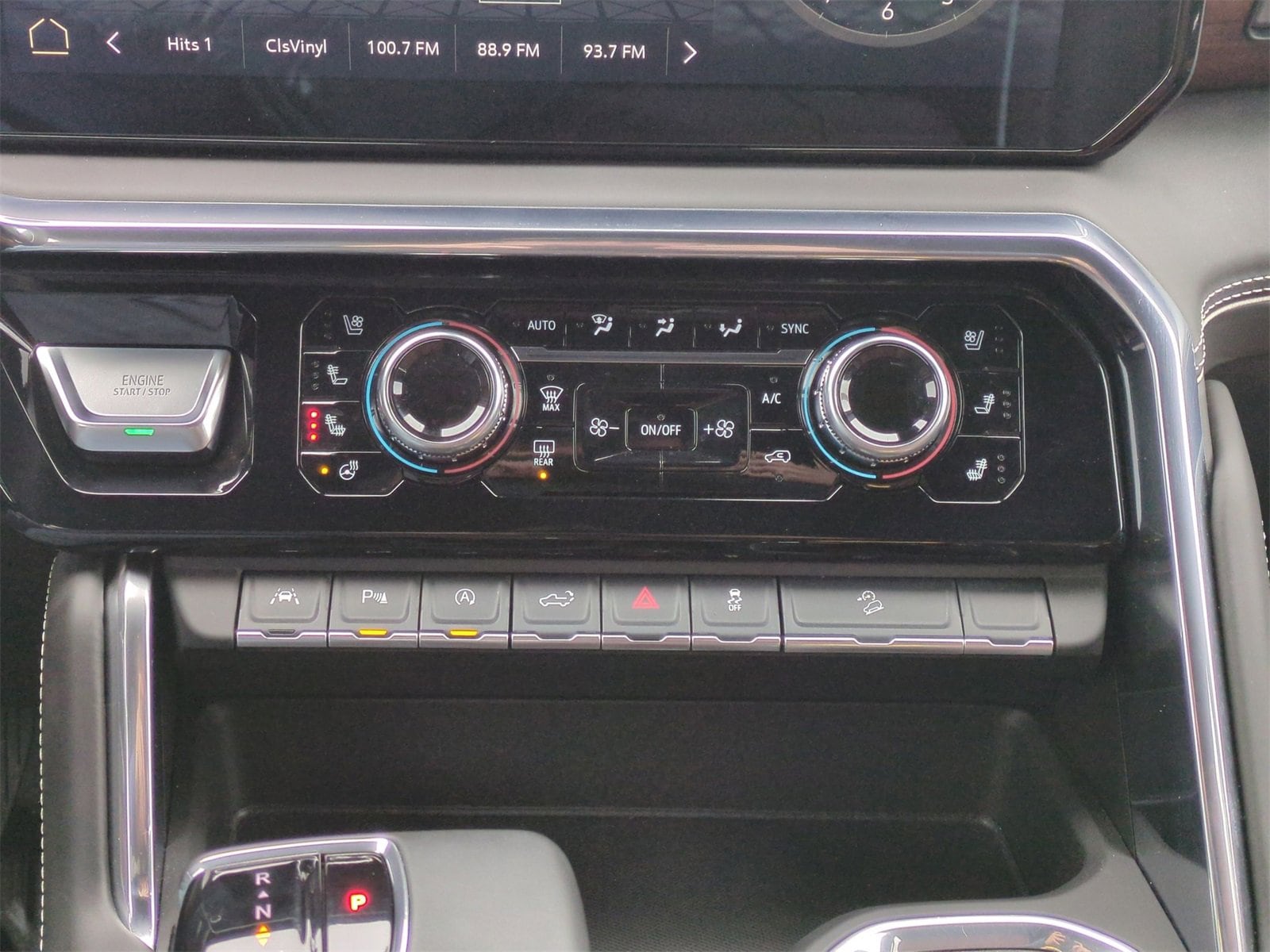 Thumbnail: 2025 GMC Sierra 1500 - 28