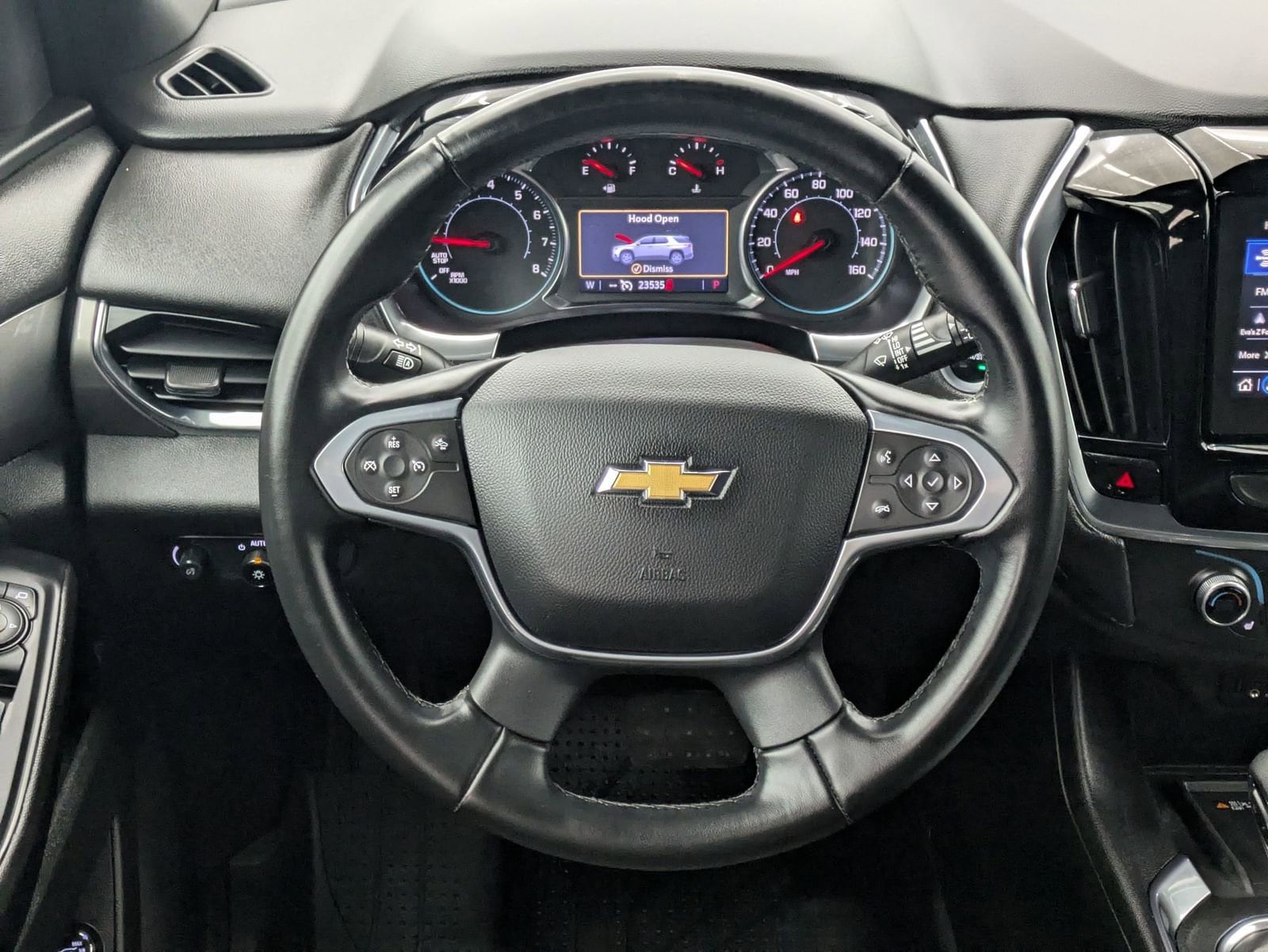 Thumbnail: 2024 Chevrolet Traverse - 24