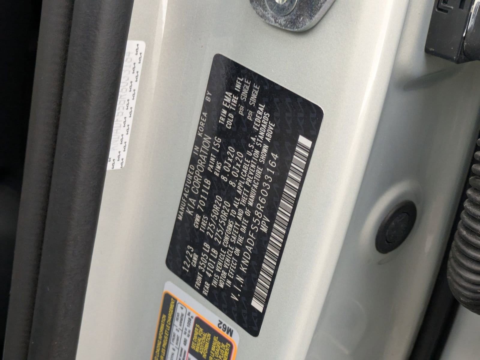 Thumbnail: 2024 Kia EV9 - 34