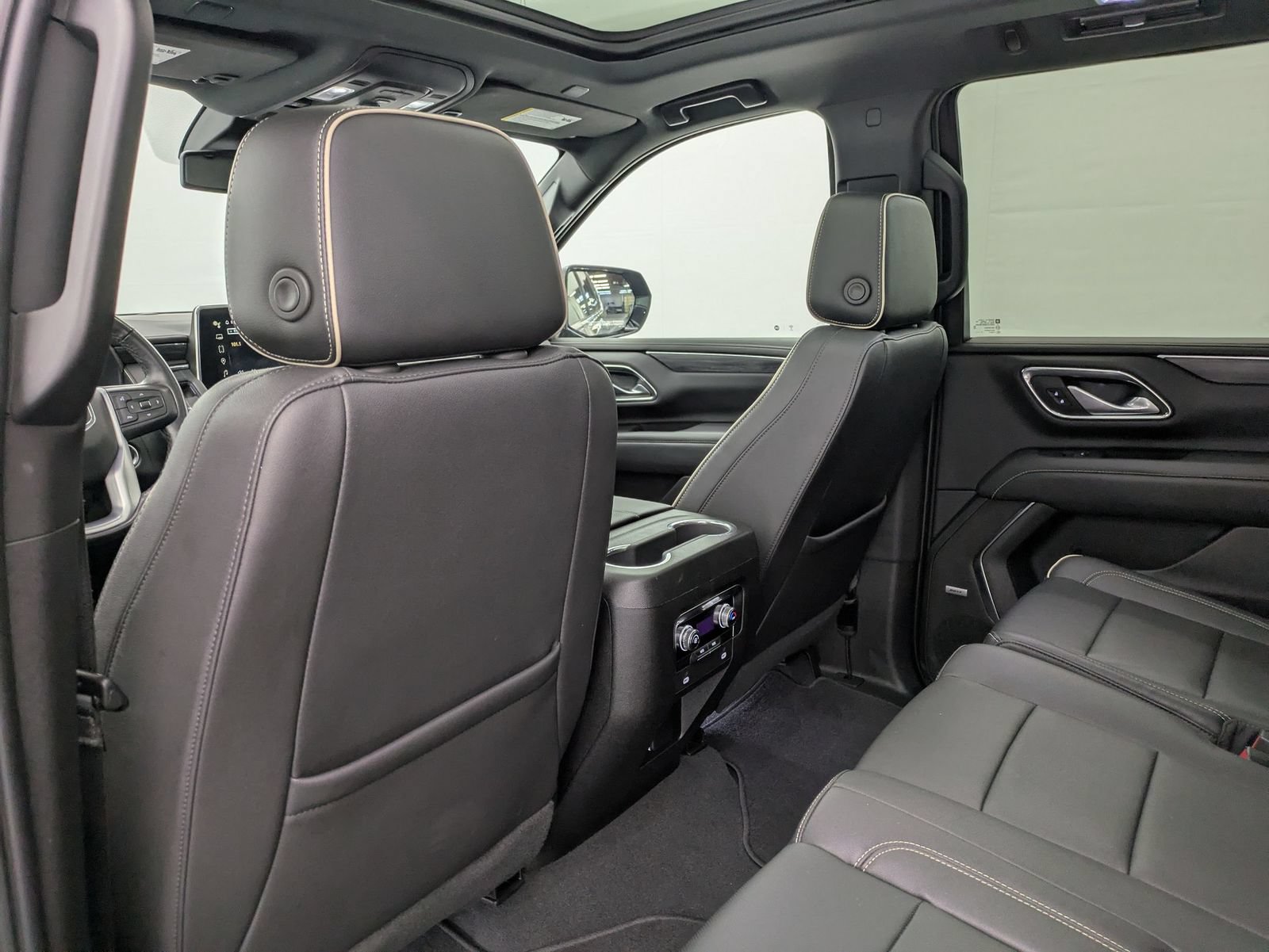 Thumbnail: 2023 GMC Yukon - 20