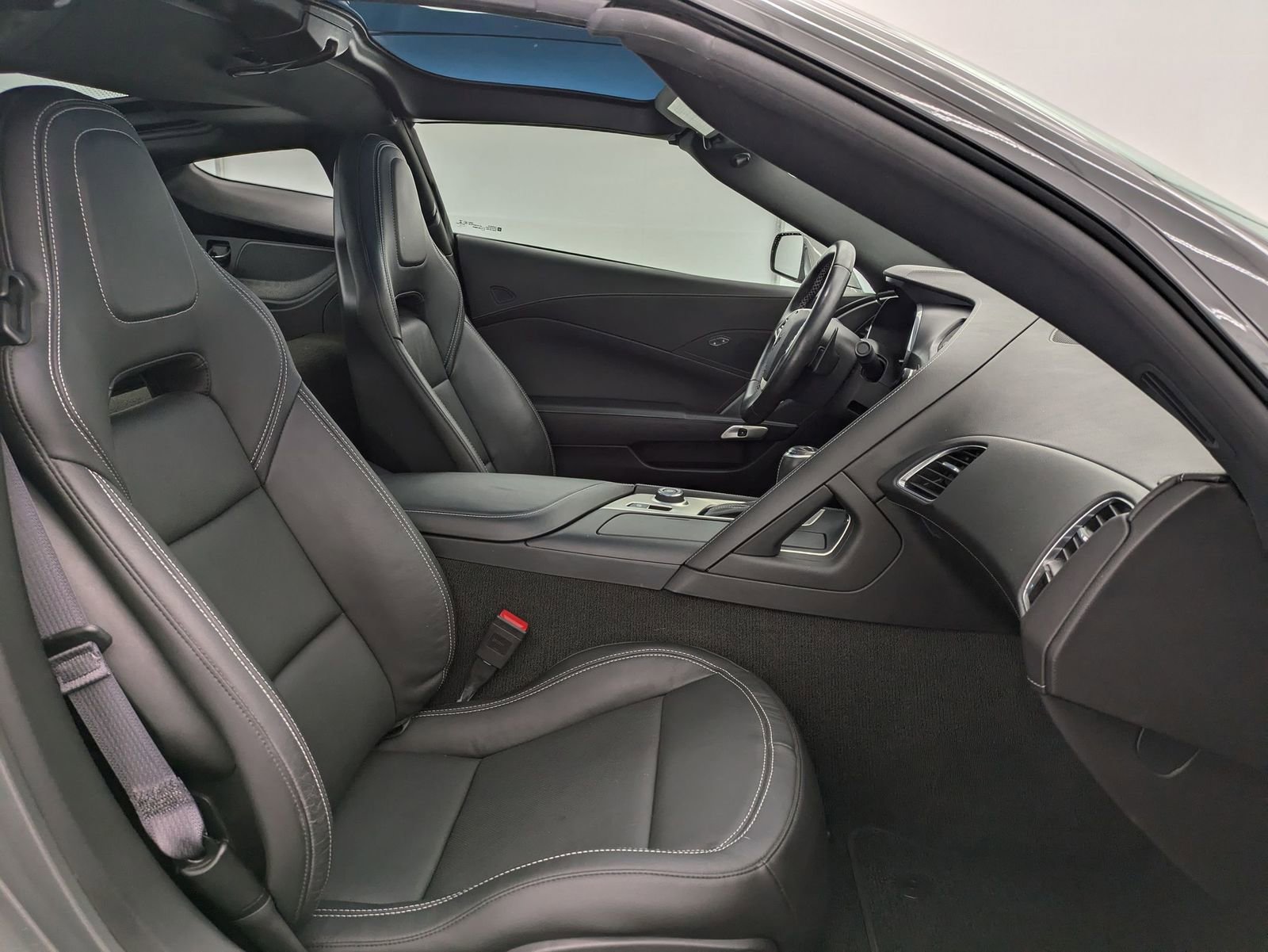 Thumbnail: 2015 Chevrolet Corvette - 18