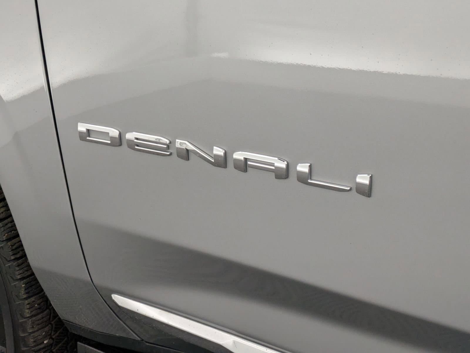 Thumbnail: 2024 GMC Yukon XL - 11