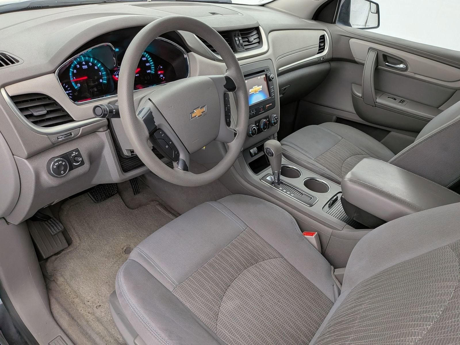 Thumbnail: 2013 Chevrolet Traverse - 2