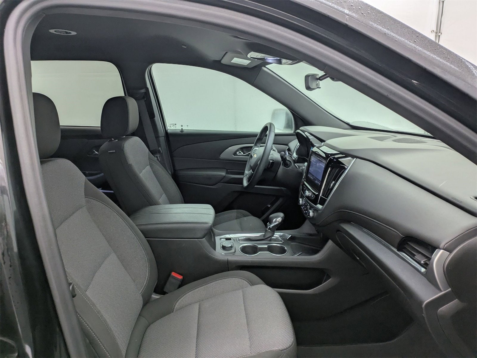 Thumbnail: 2023 Chevrolet Traverse - 22