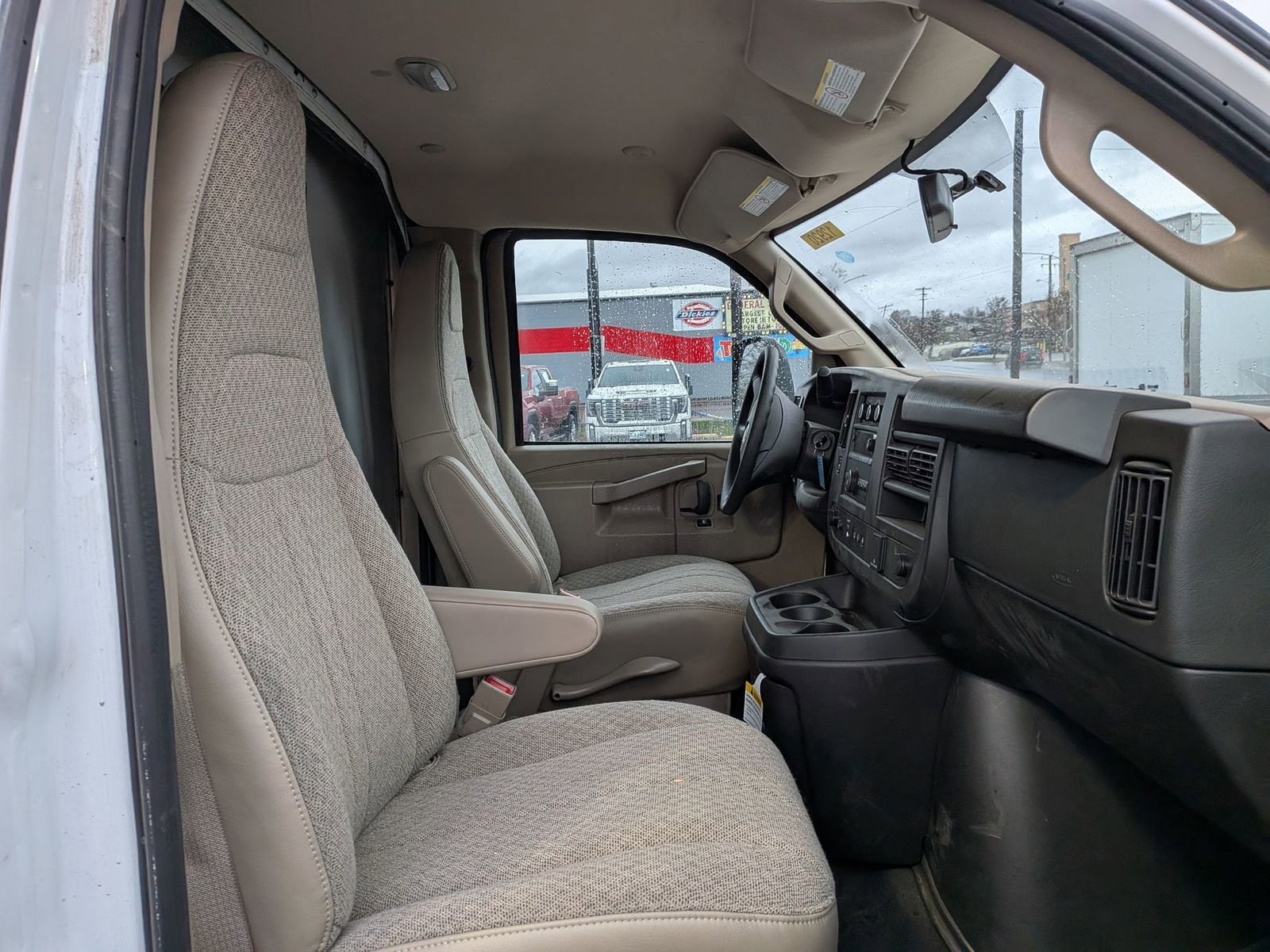 Thumbnail: 2024 Chevrolet Express - 15