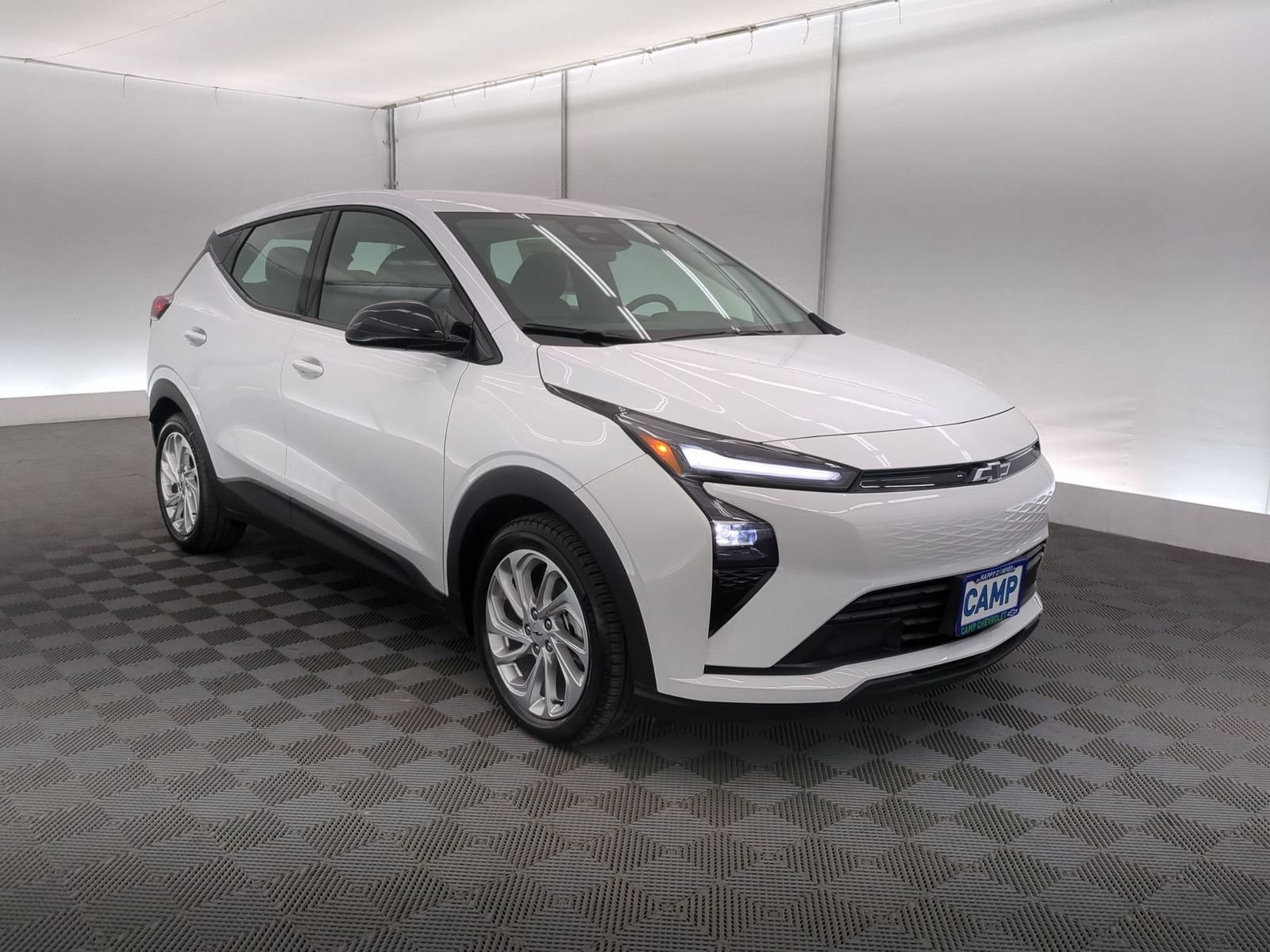2027 Chevrolet Bolt LT - Photo 8