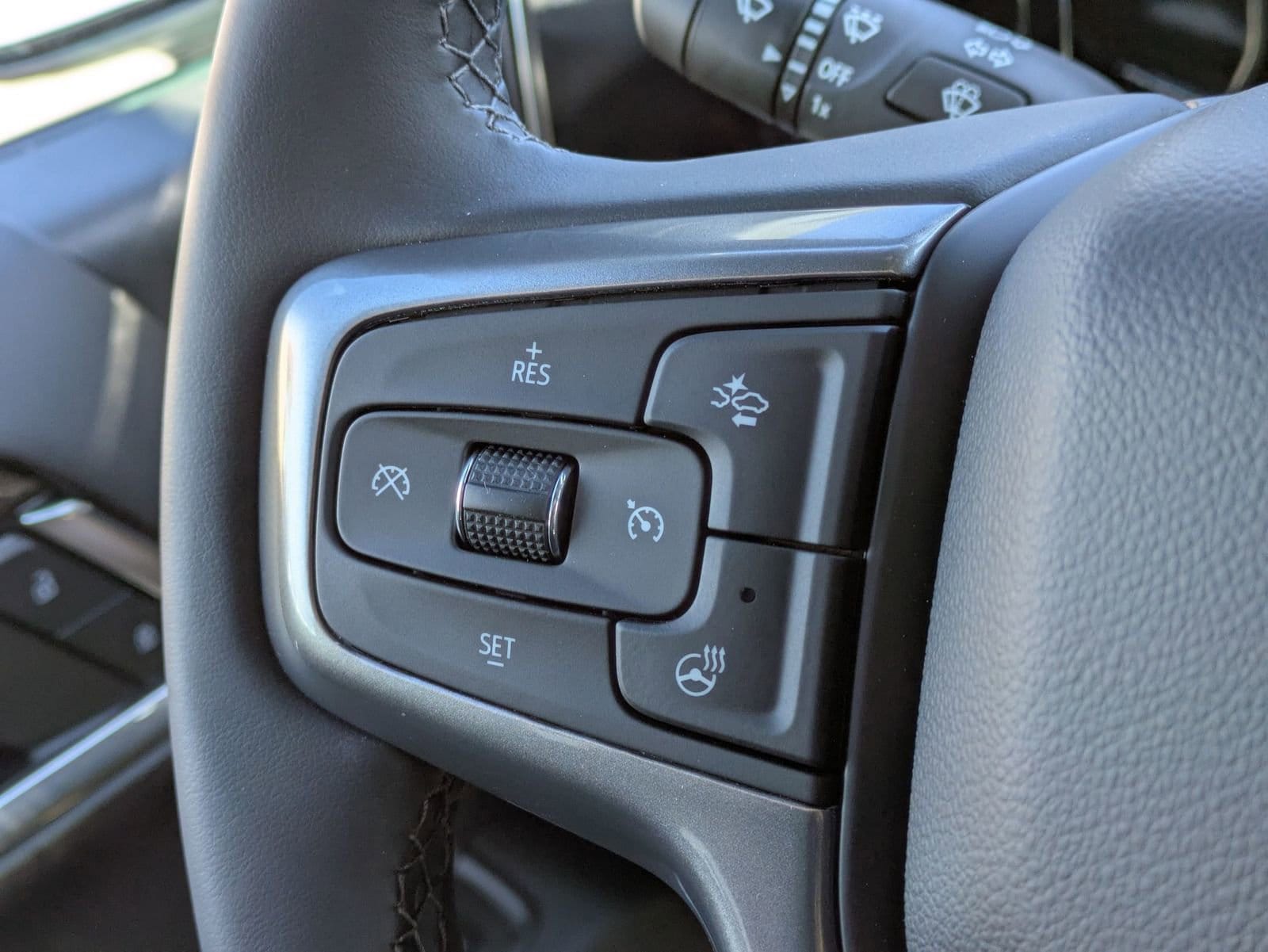 Thumbnail: 2026 Chevrolet Silverado 1500 - 25