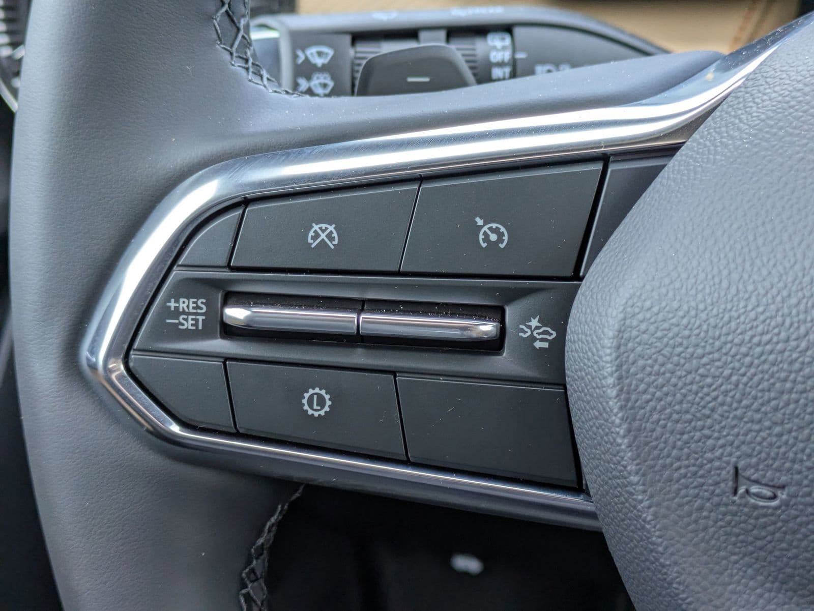 Thumbnail: 2026 Chevrolet Equinox - 24