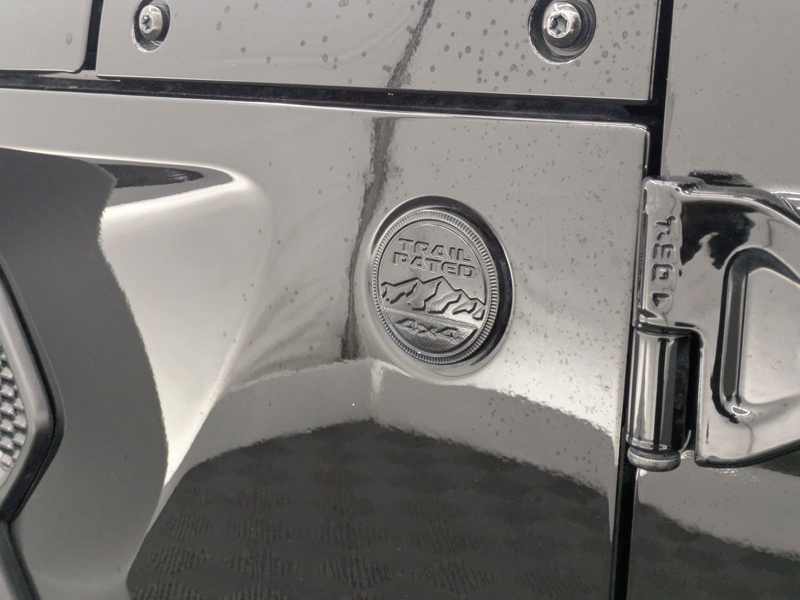 Thumbnail: 2022 Jeep Wrangler - 11