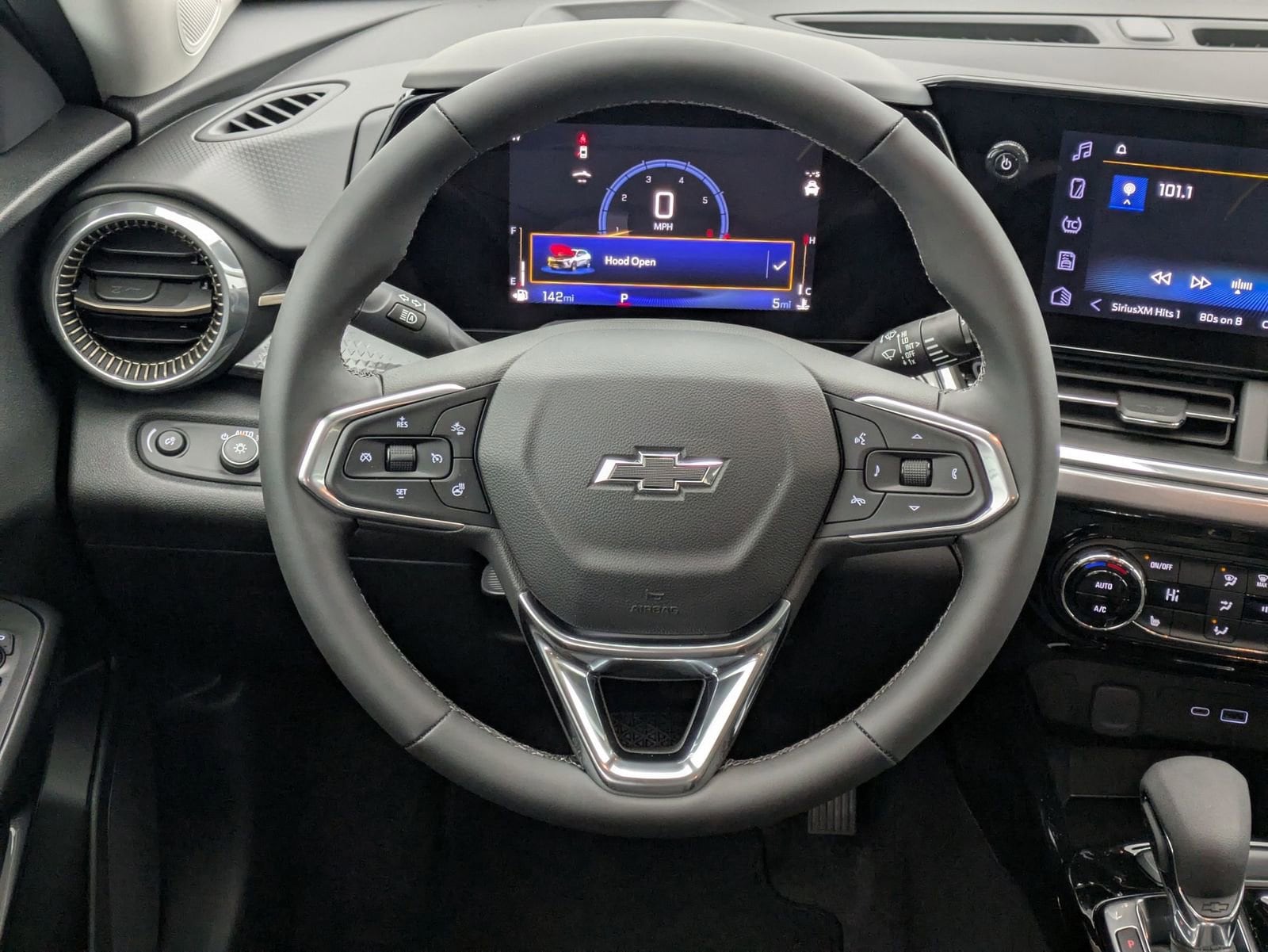 Thumbnail: 2026 Chevrolet Trax - 23