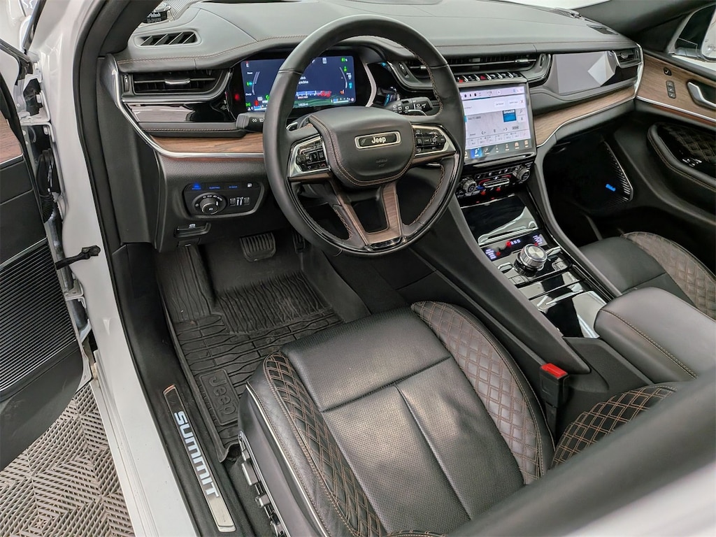 Used 2023 Jeep Grand Cherokee 4xe Summit