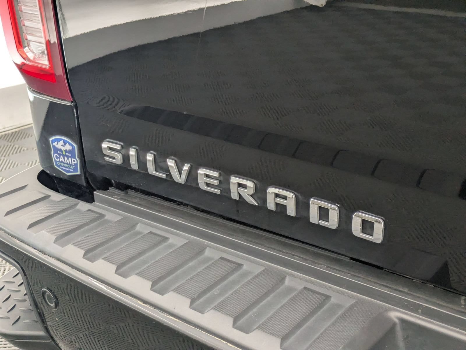 Thumbnail: 2017 Chevrolet Silverado 1500 - 13