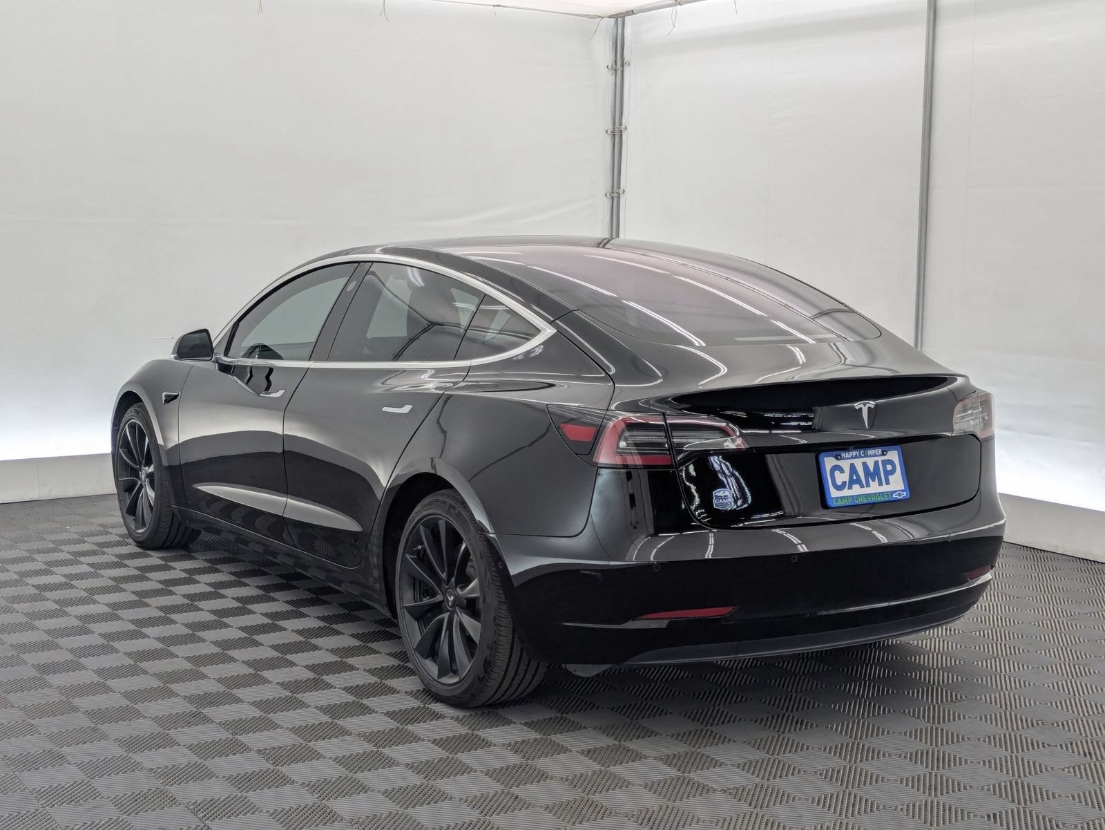 Thumbnail: 2019 Tesla Model 3 - 4