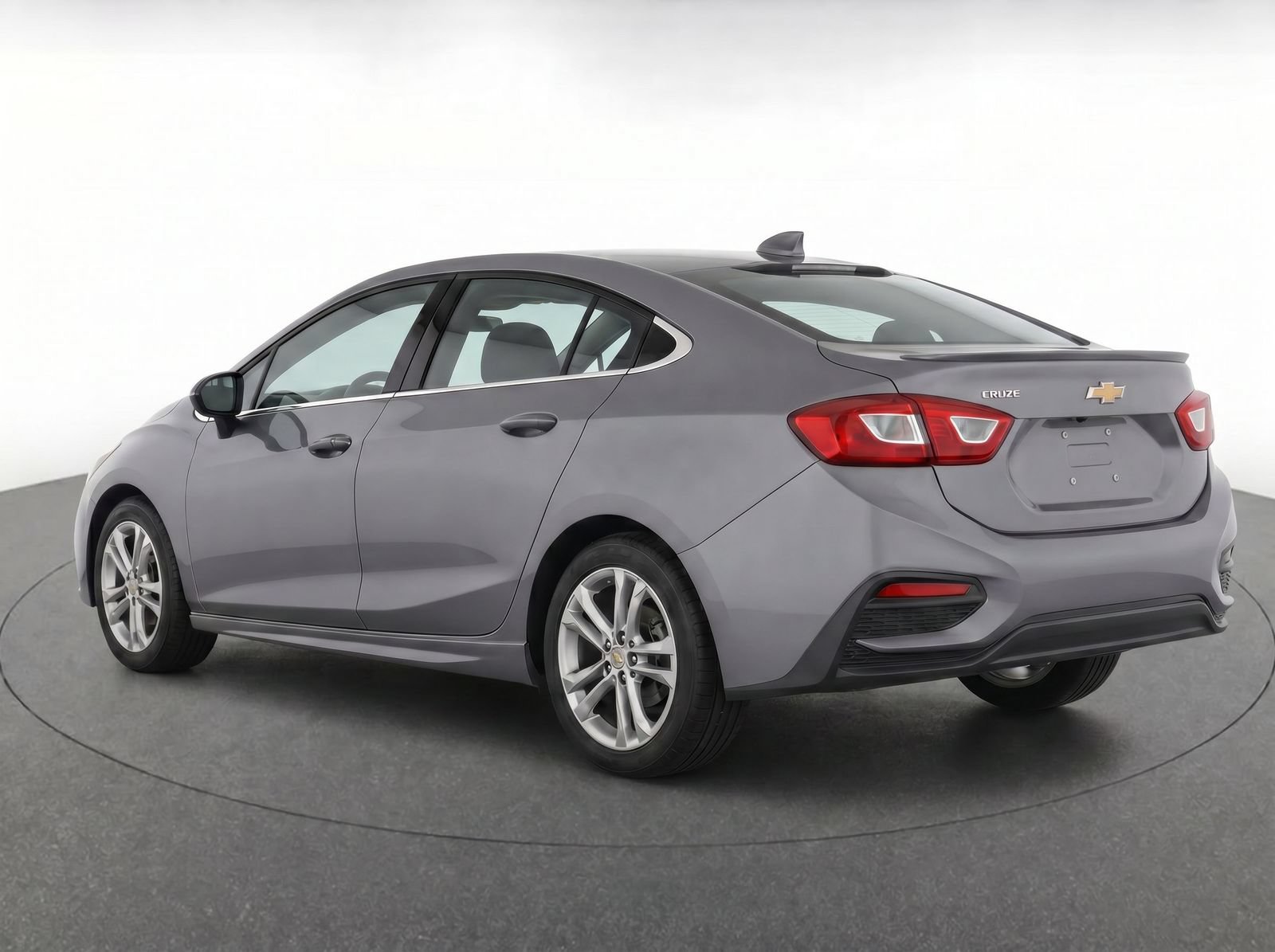 Thumbnail: 2017 Chevrolet Cruze - 4