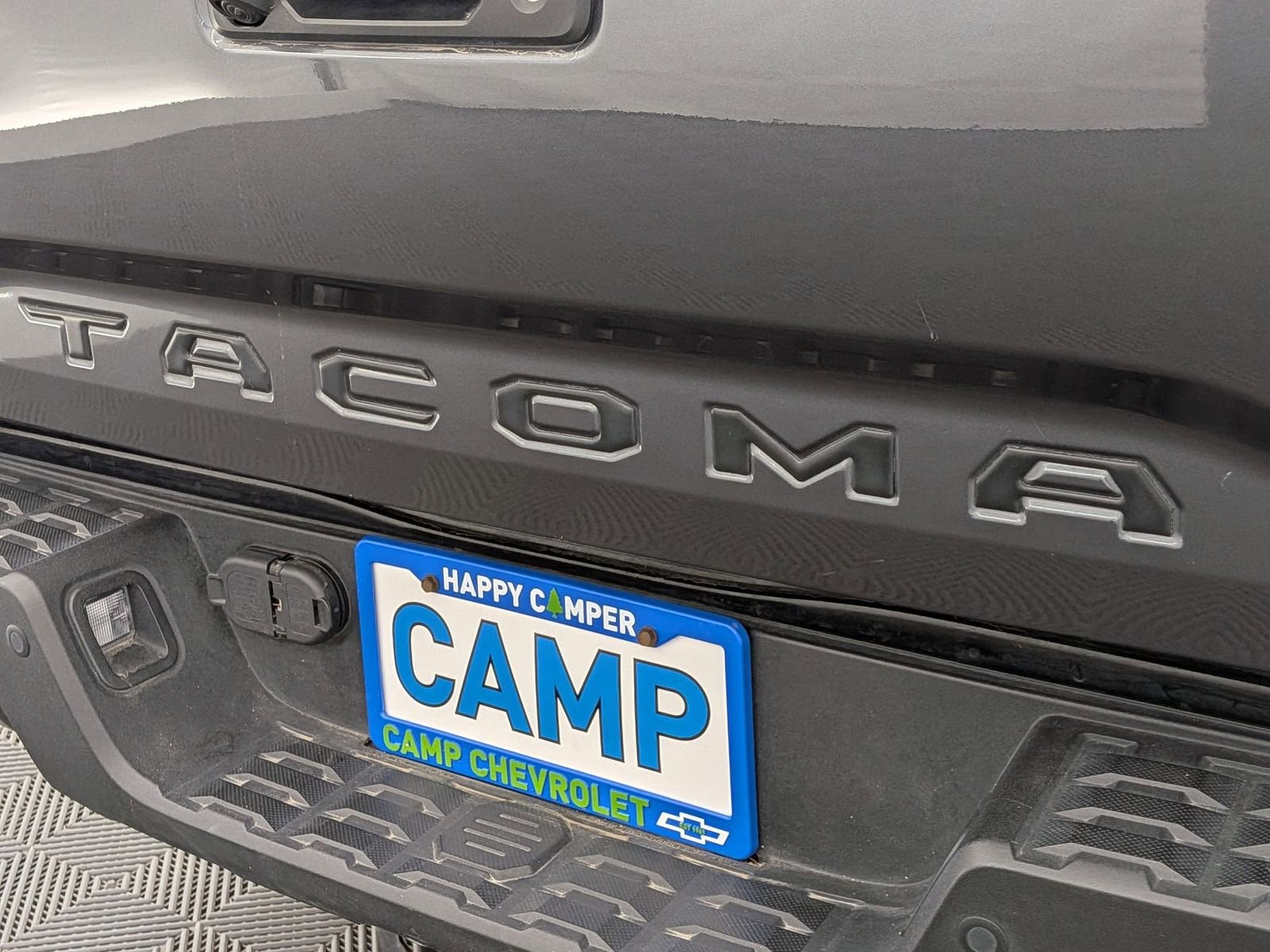 Thumbnail: 2022 Toyota Tacoma - 9