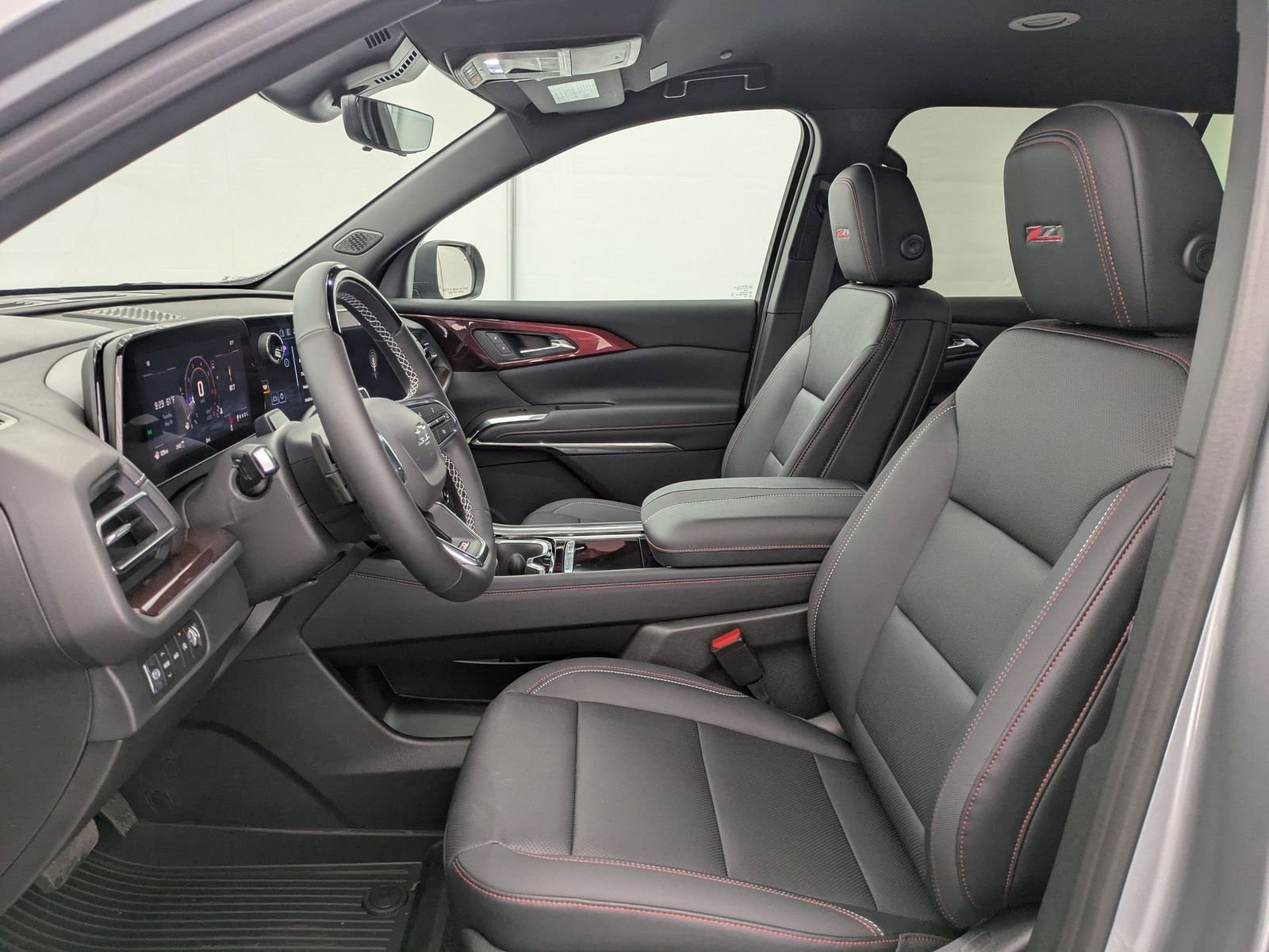 Thumbnail: 2026 Chevrolet Traverse - 17