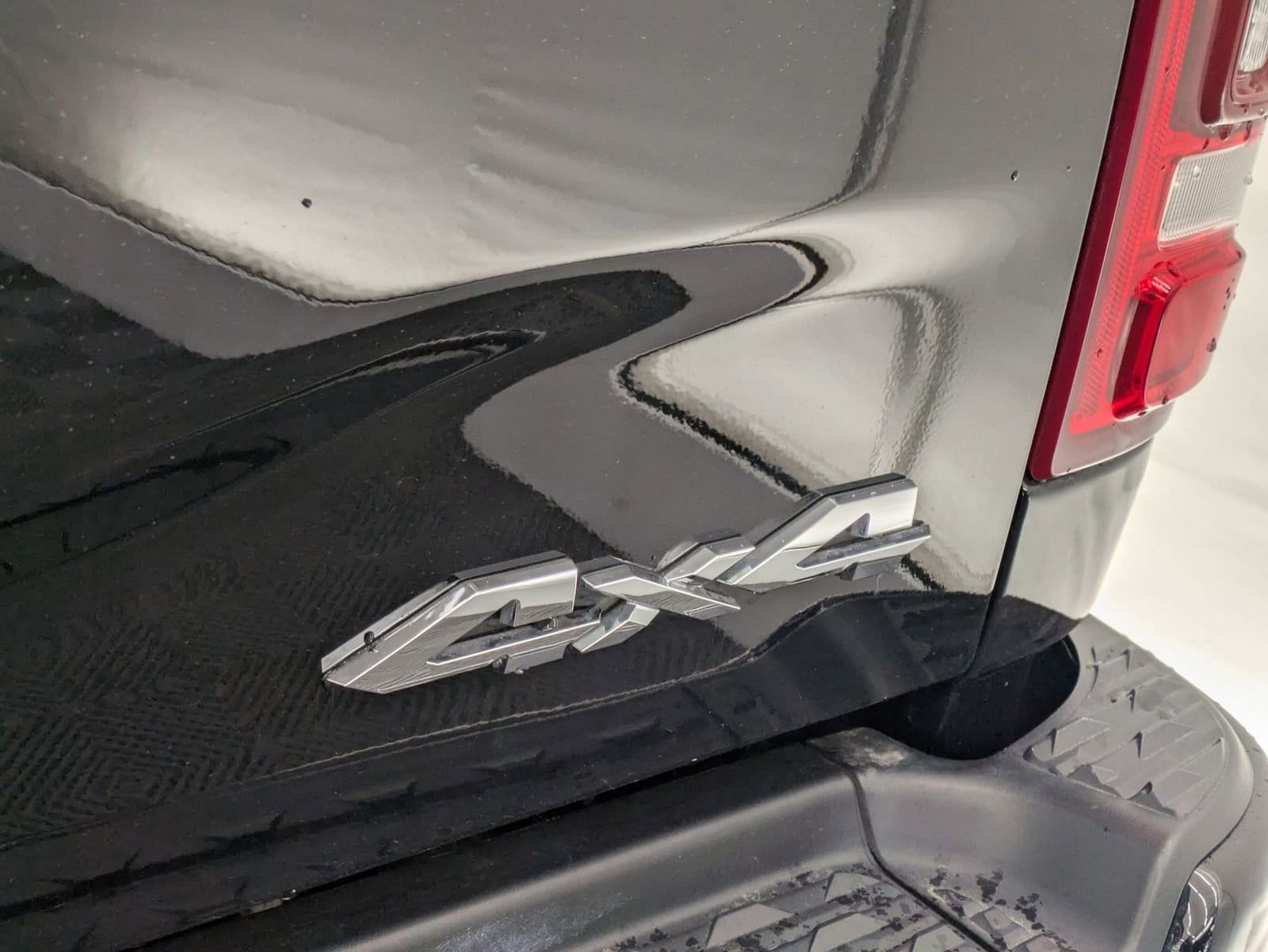 2024 RAM Ram 2500 Pickup Laramie - Photo 16