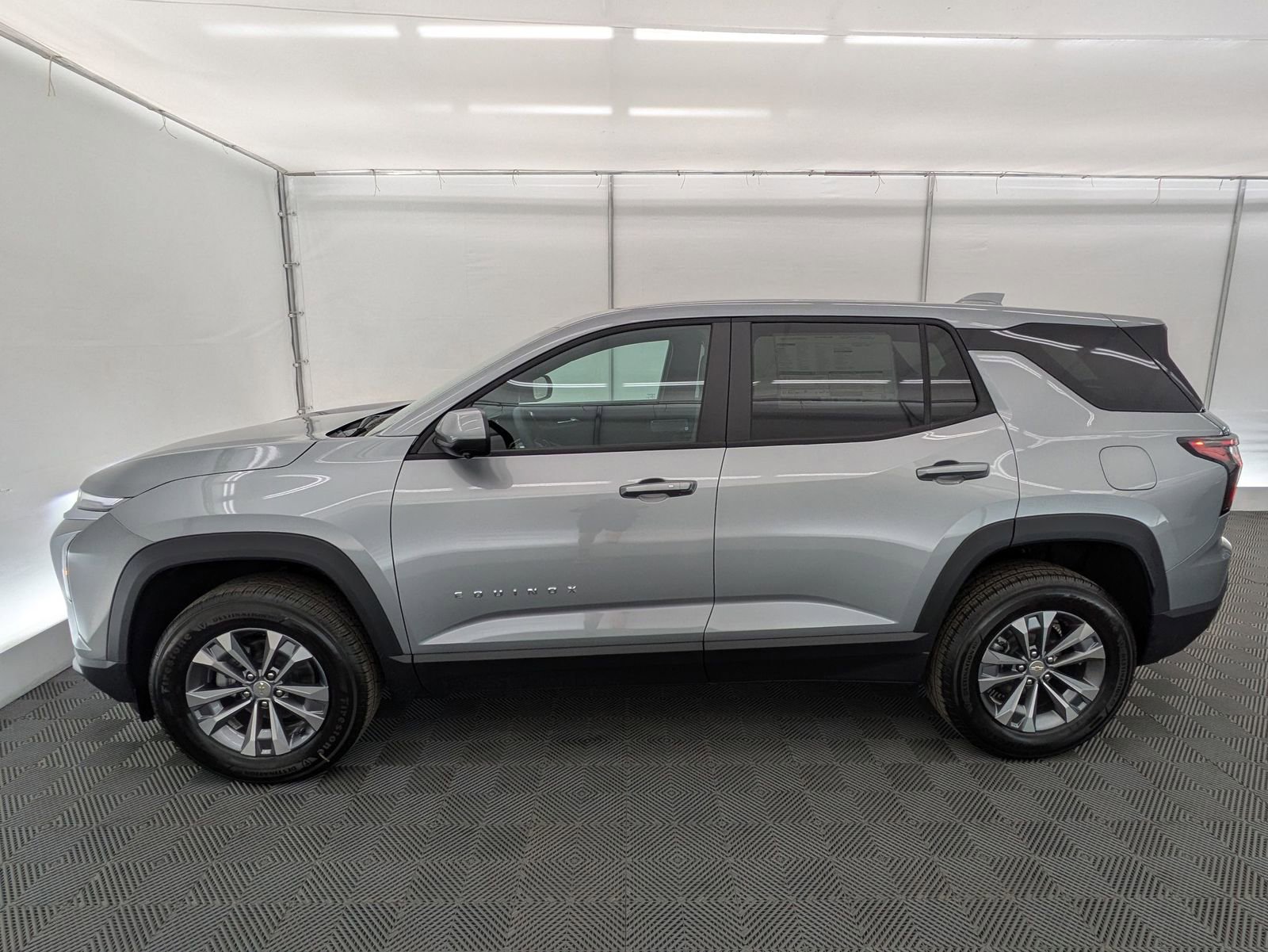 Thumbnail: 2026 Chevrolet Equinox - 3