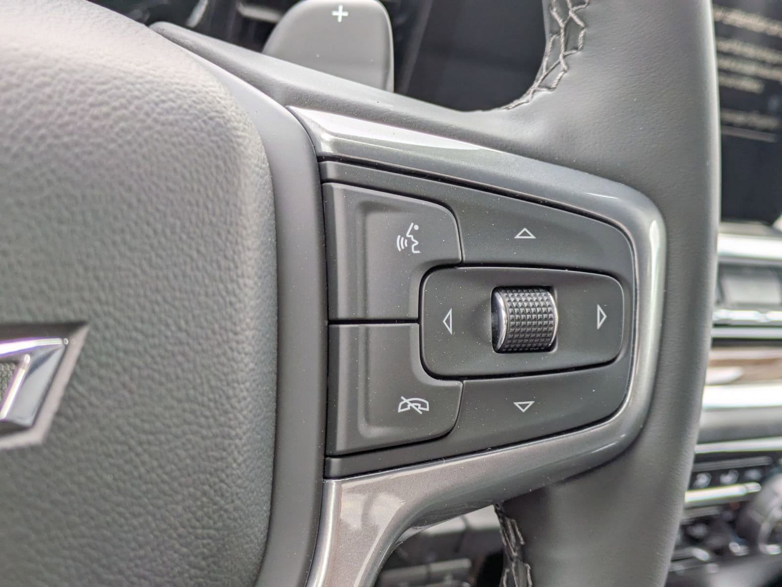 Thumbnail: 2025 Chevrolet Silverado 1500 - 28