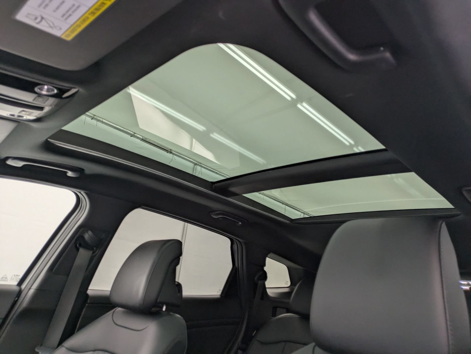 Thumbnail: 2024 Kia Sportage - 19