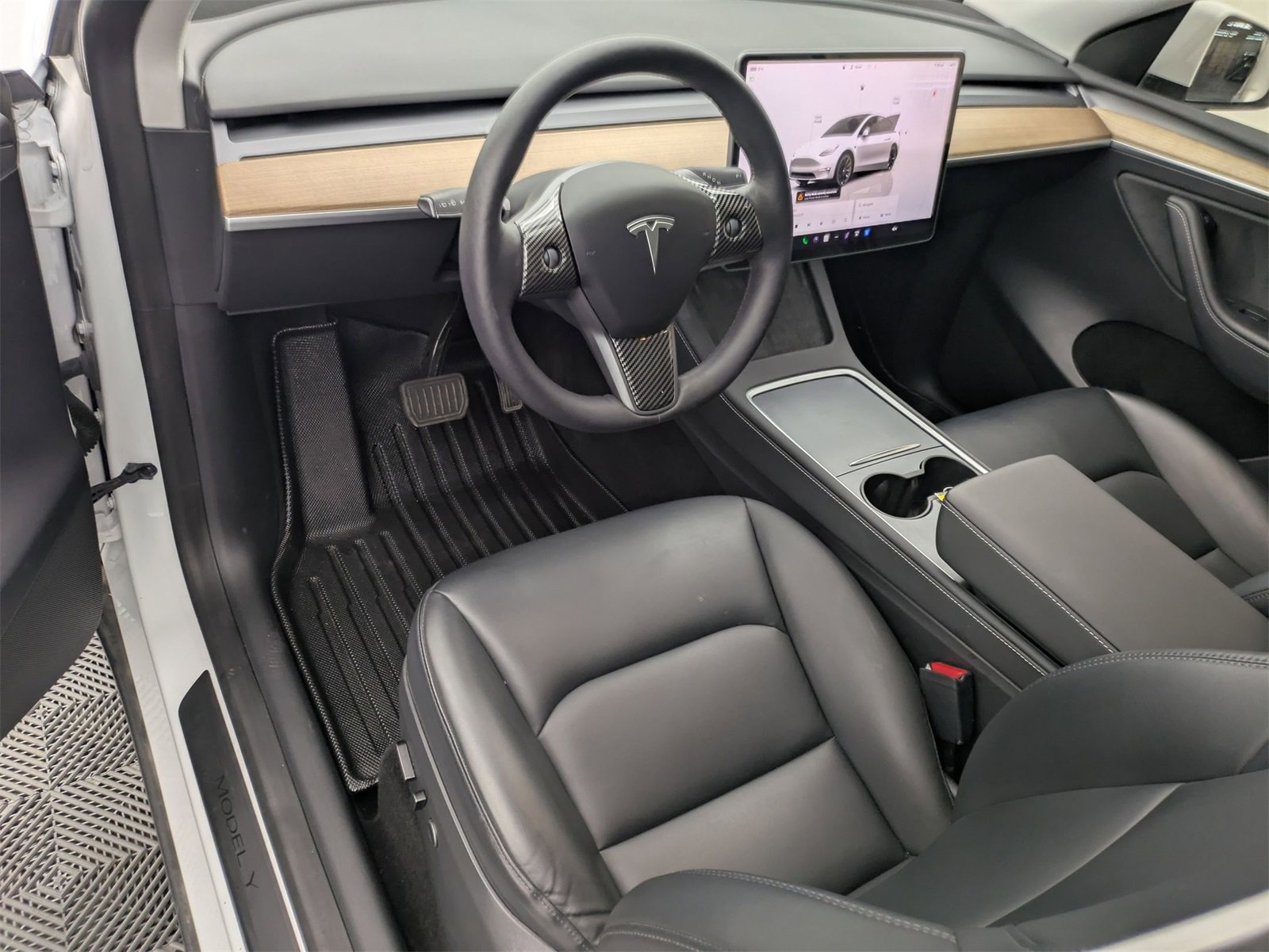 Used 2023 Tesla Model Y Long Range with VIN 7SAYGDEE4PA086984 for sale in Spokane, WA