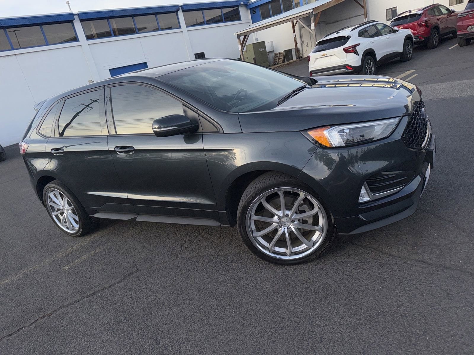 2023 Ford Edge ST AWD's photo