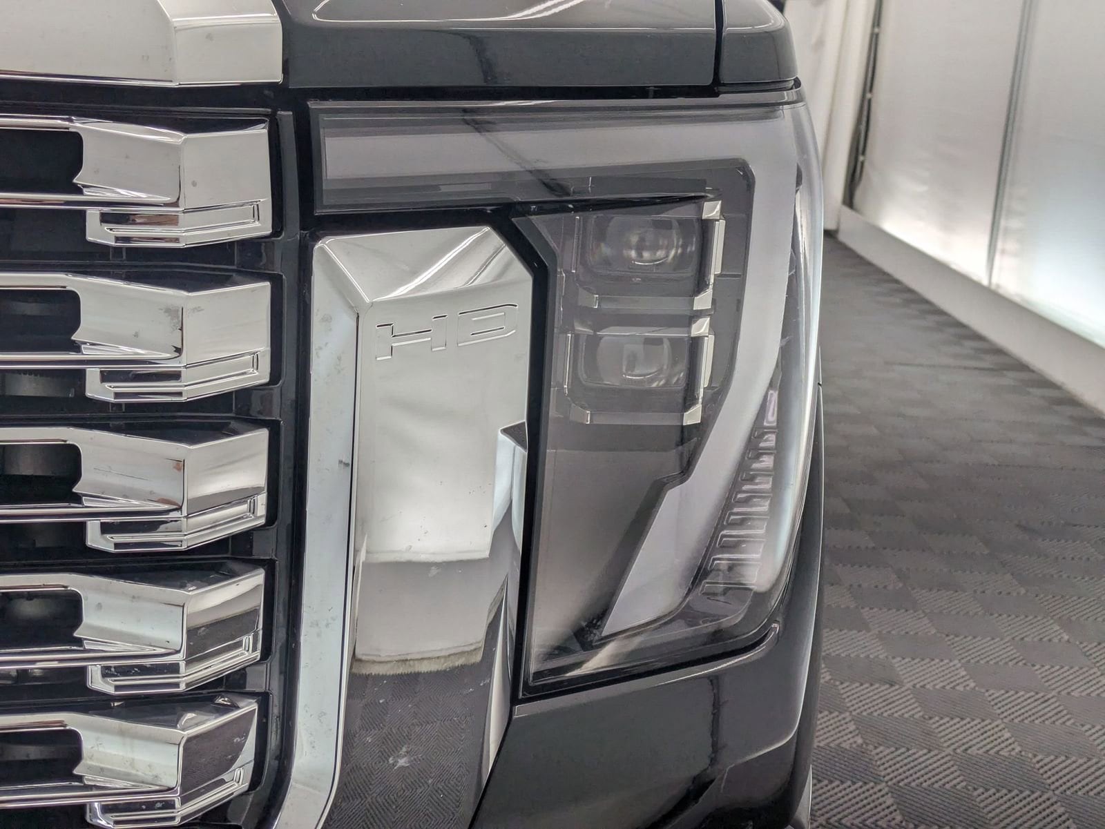 Thumbnail: 2025 GMC Sierra 2500 - 9