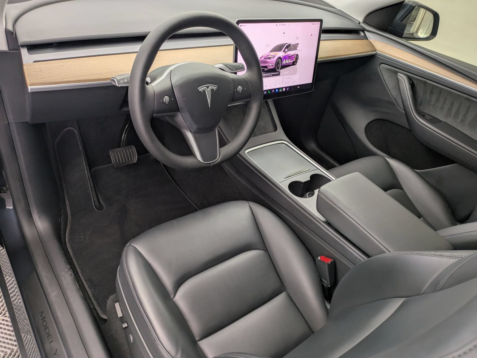 Used 2024 Tesla Model Y Long Range with VIN 7SAYGDEE8RA247355 for sale in Spokane, WA