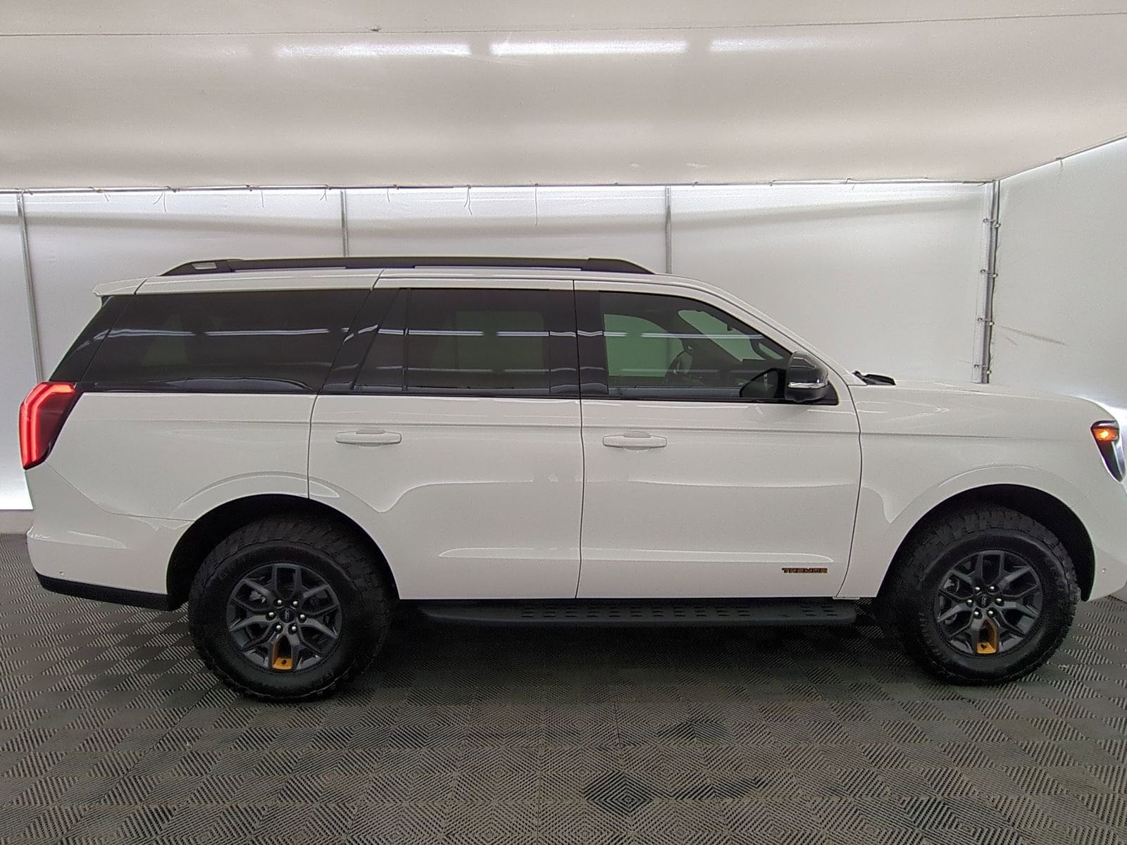 Thumbnail: 2025 Ford Expedition - 6