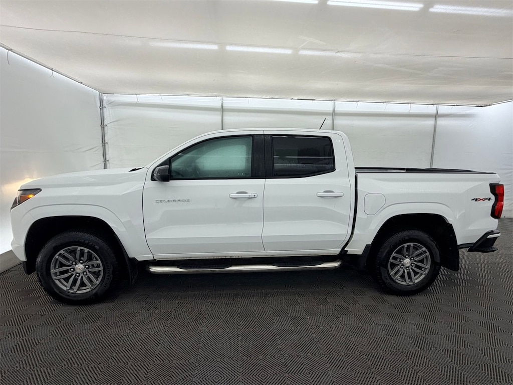 Used 2024 Chevrolet Colorado LT Truck