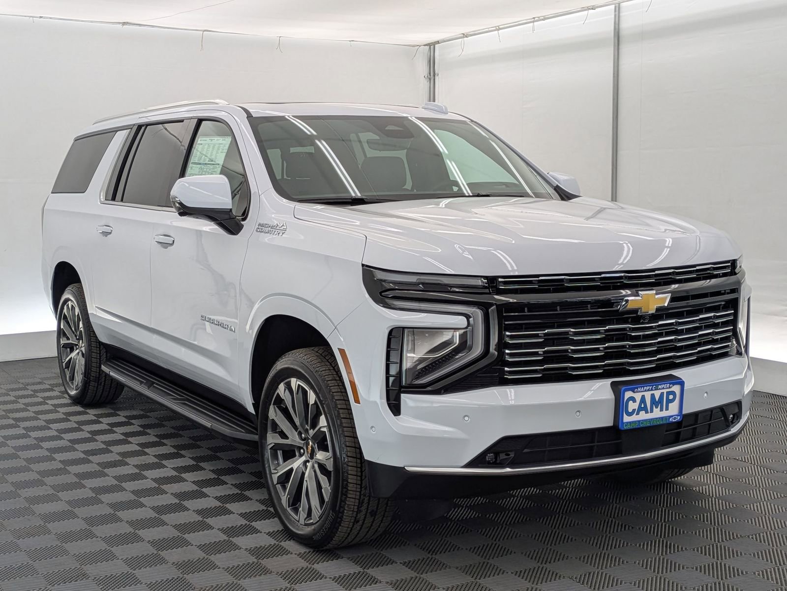 Thumbnail: 2026 Chevrolet Suburban - 8