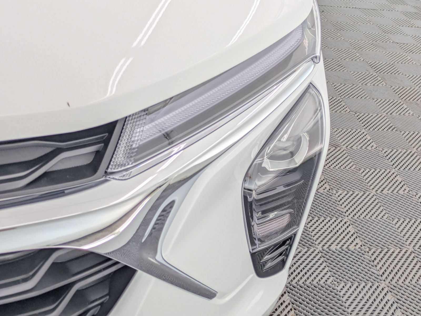 2026 Chevrolet Trax LT - Photo 10