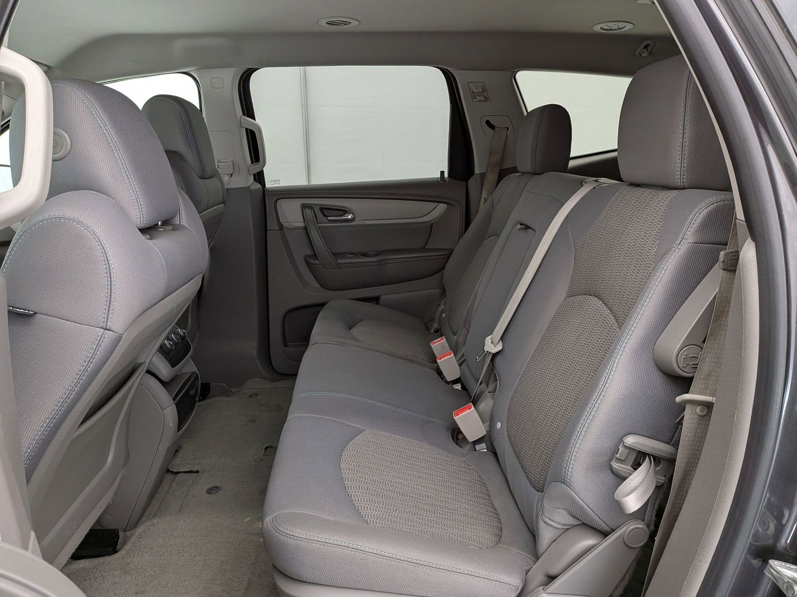 Thumbnail: 2013 Chevrolet Traverse - 19