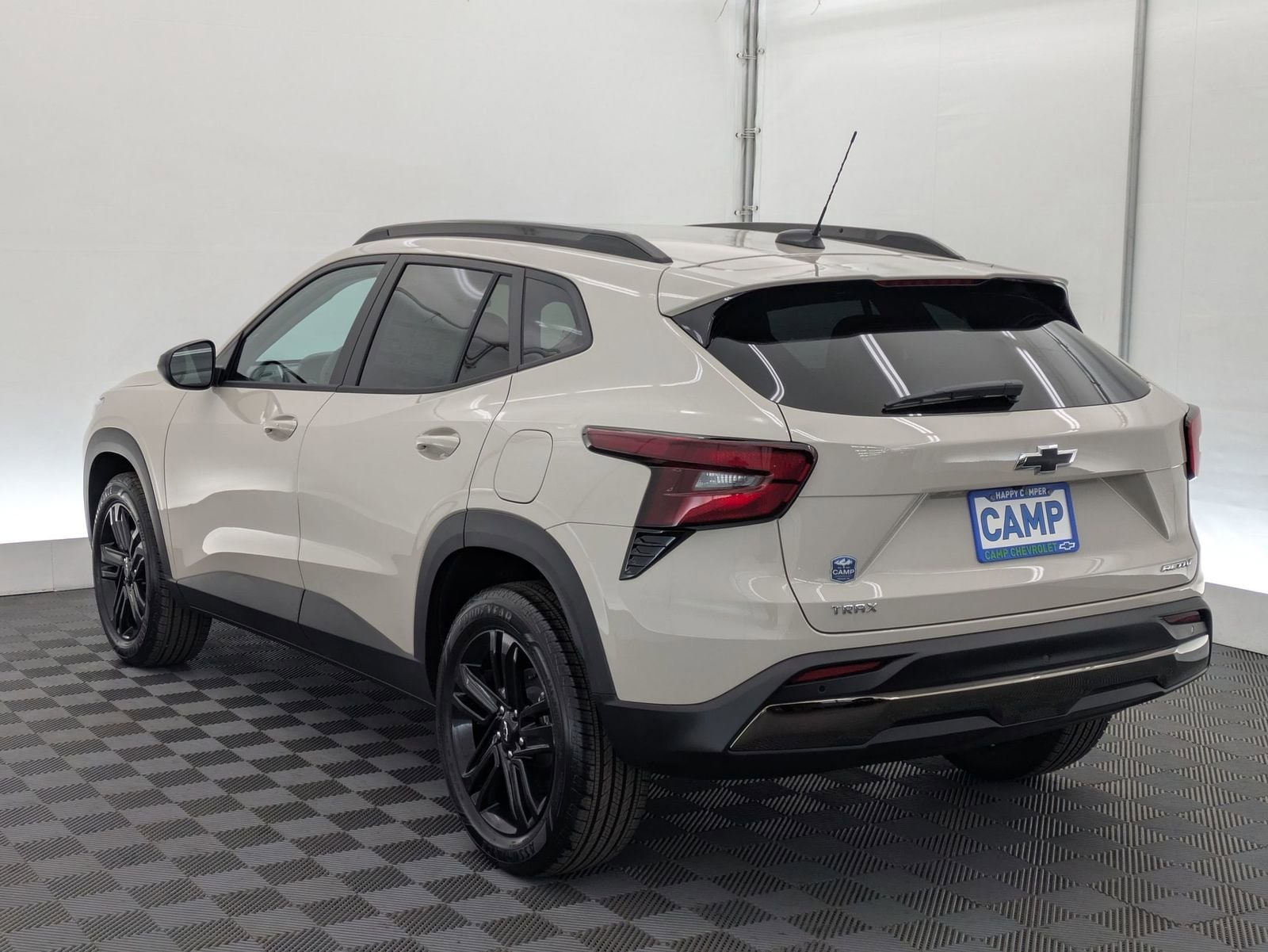 Thumbnail: 2026 Chevrolet Trax - 4