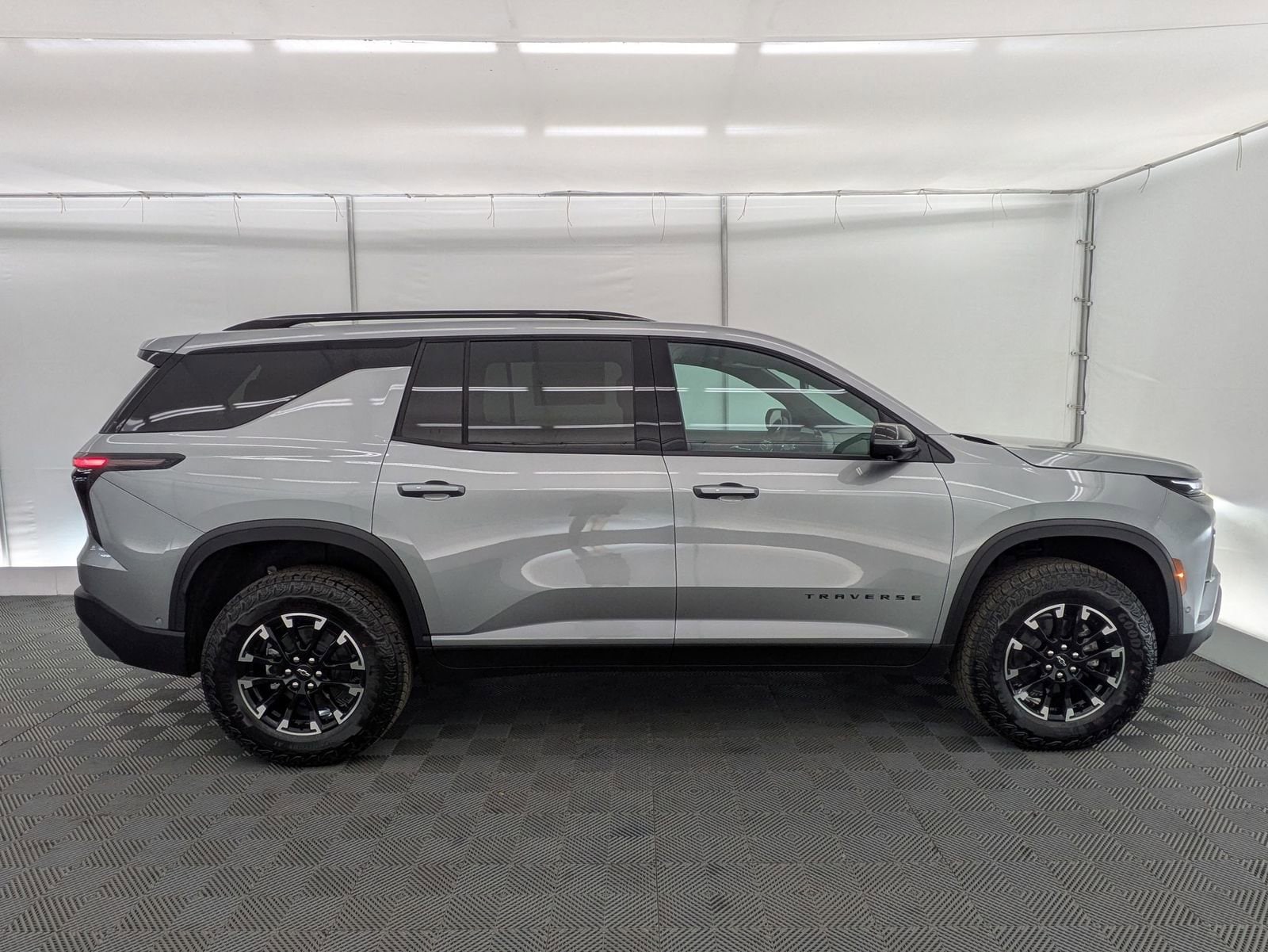 Thumbnail: 2026 Chevrolet Traverse - 7