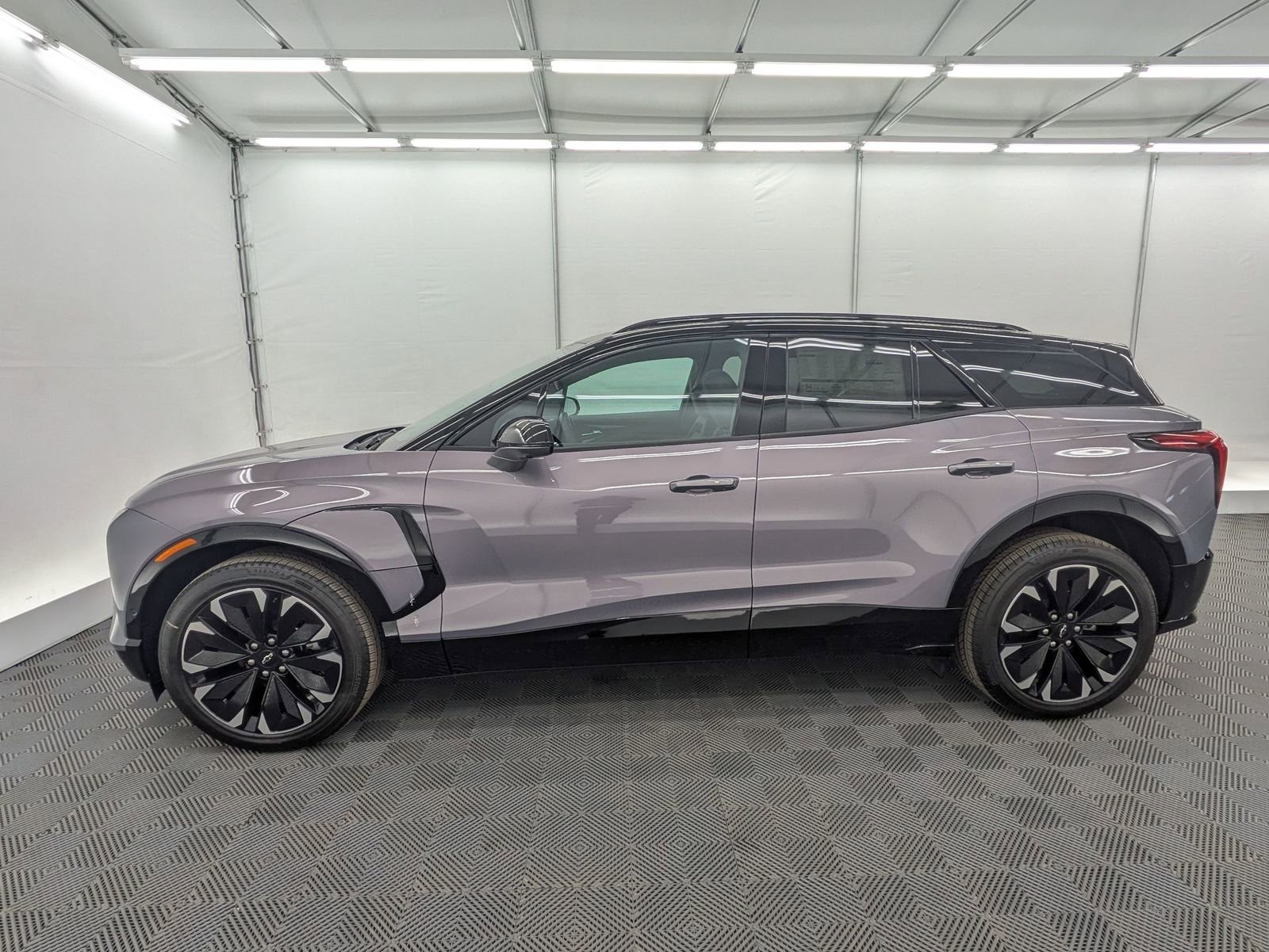 Thumbnail: 2026 Chevrolet Blazer EV - 3