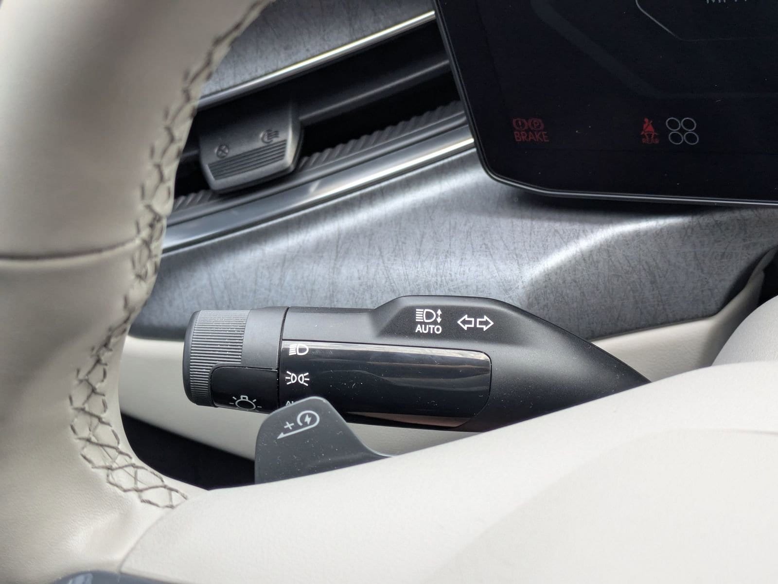 Thumbnail: 2024 Kia EV9 - 26