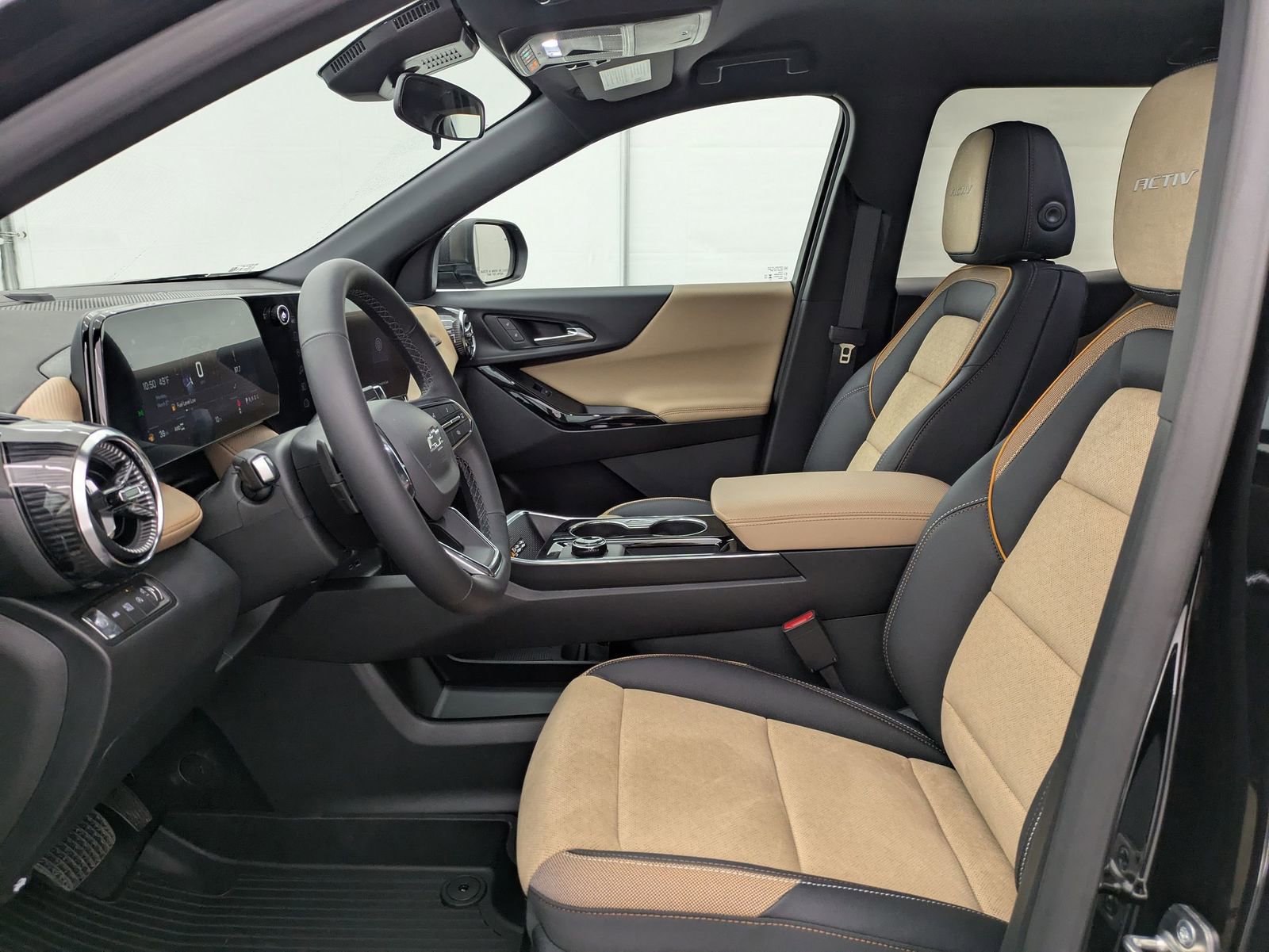 Thumbnail: 2026 Chevrolet Equinox - 17