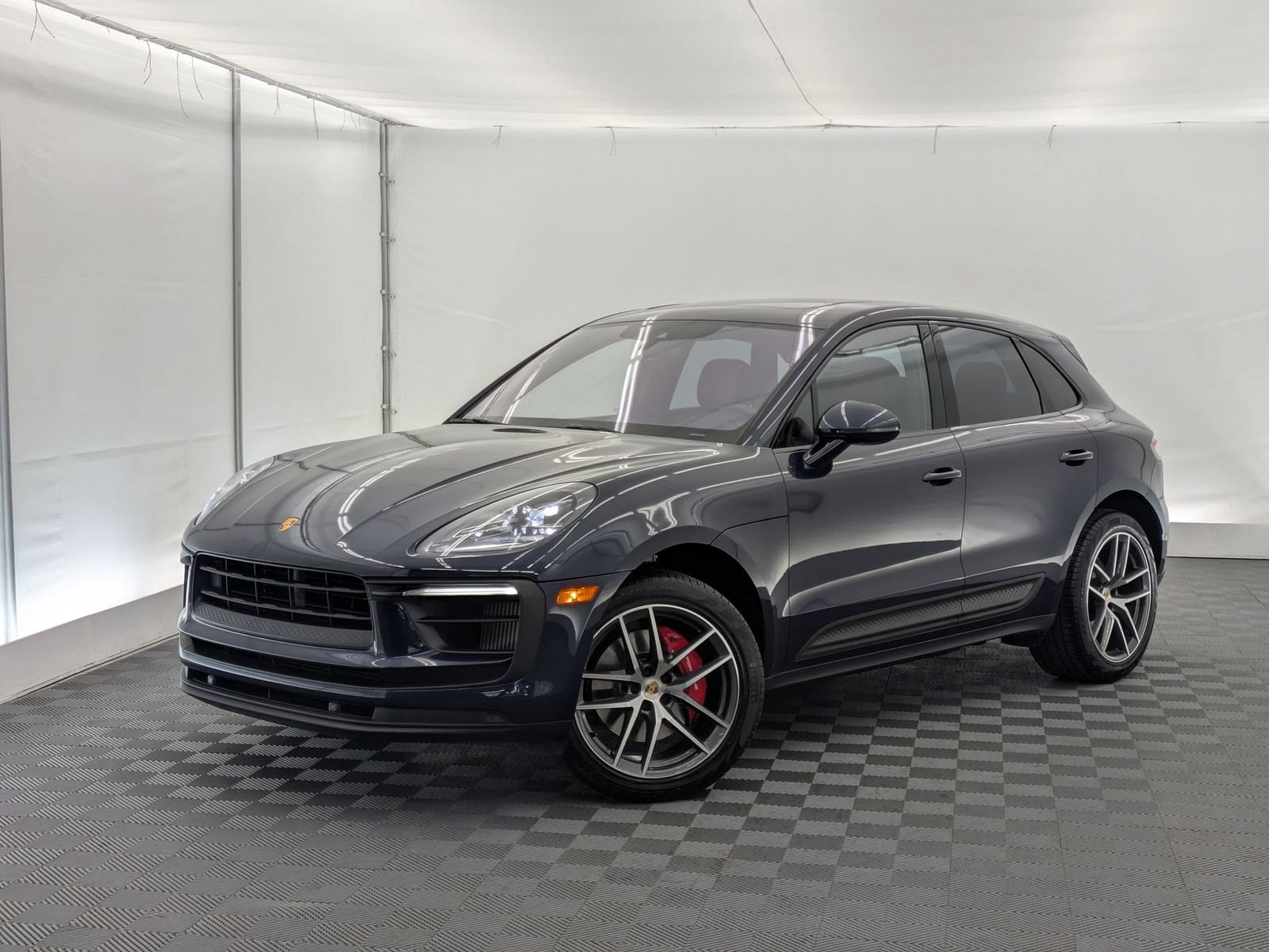 2022 Porsche Macan S