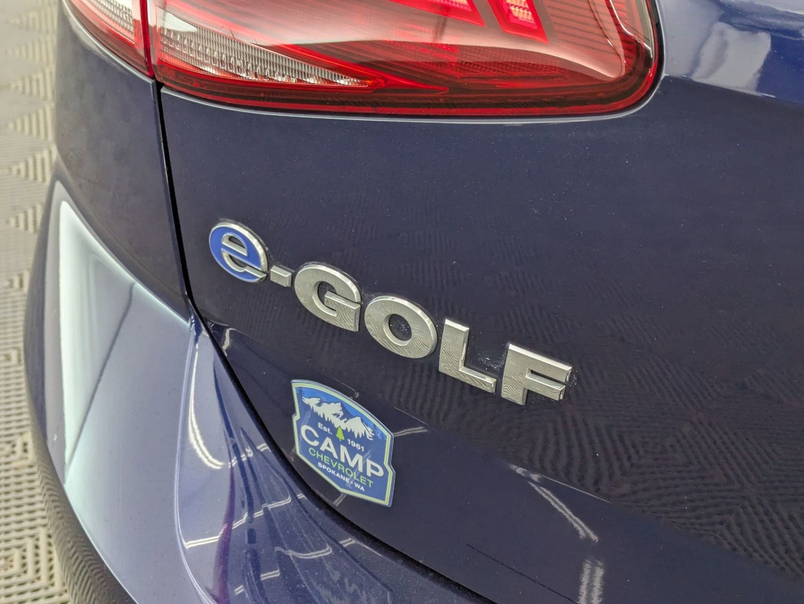 Thumbnail: 2019 Volkswagen e-Golf - 12