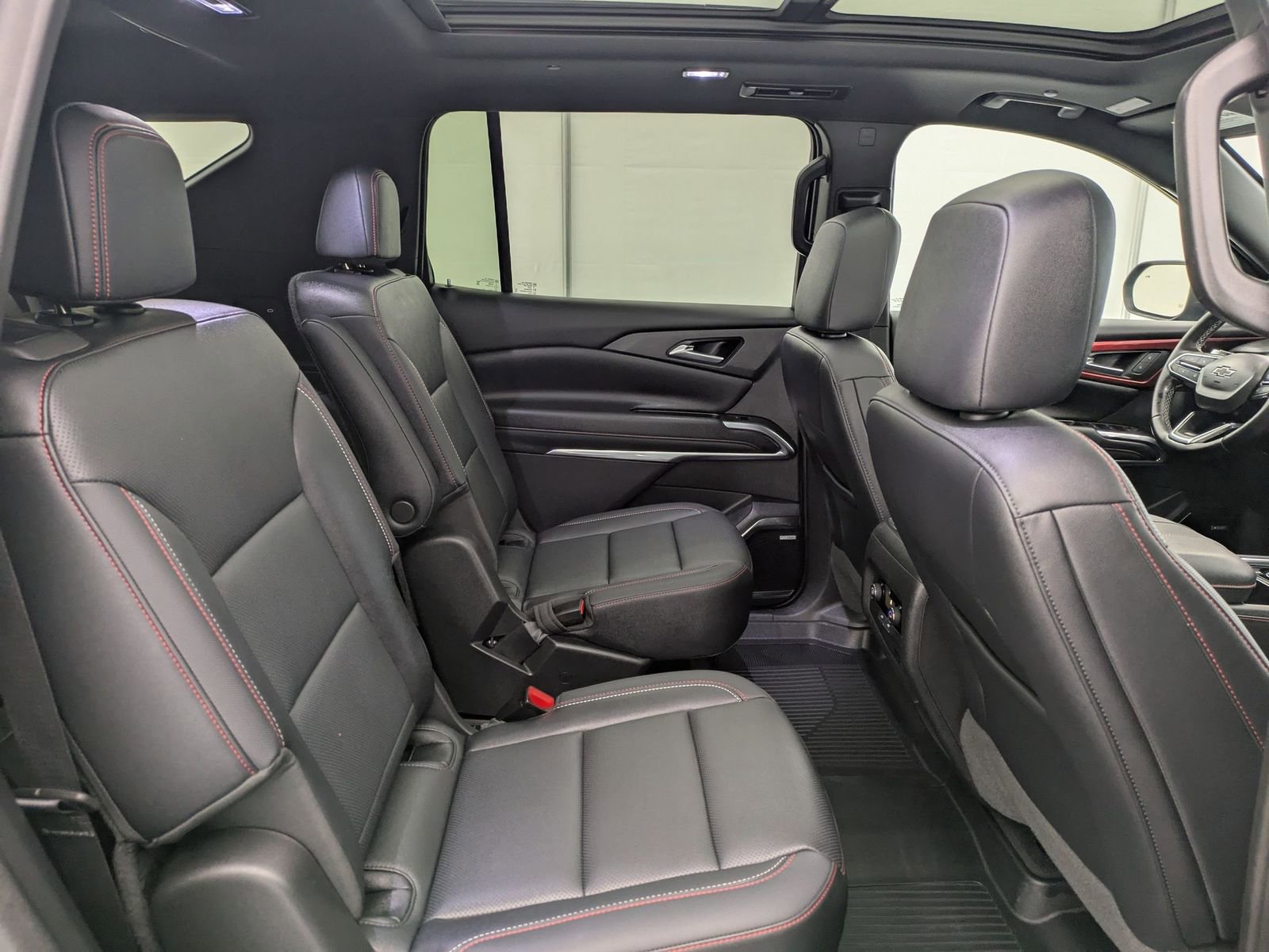Thumbnail: 2024 Chevrolet Traverse - 21