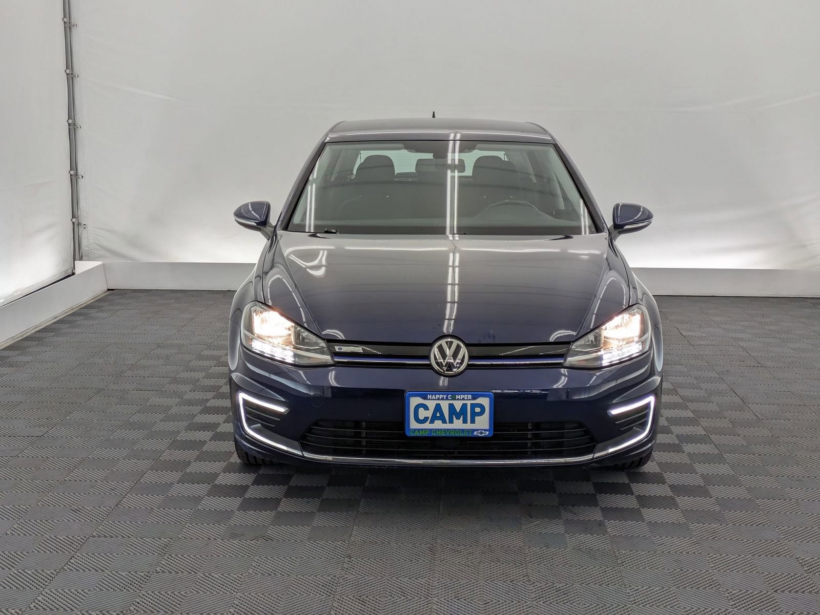 Thumbnail: 2019 Volkswagen e-Golf - 9