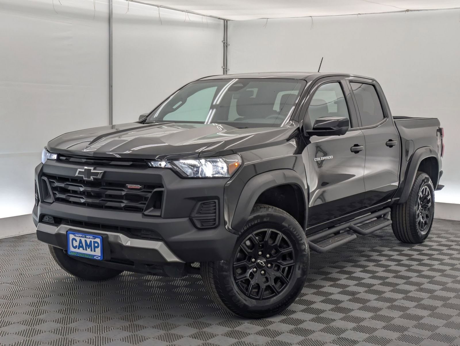 2023 Chevrolet Colorado 4WD Trail Boss Crew Cab Short Box's photo