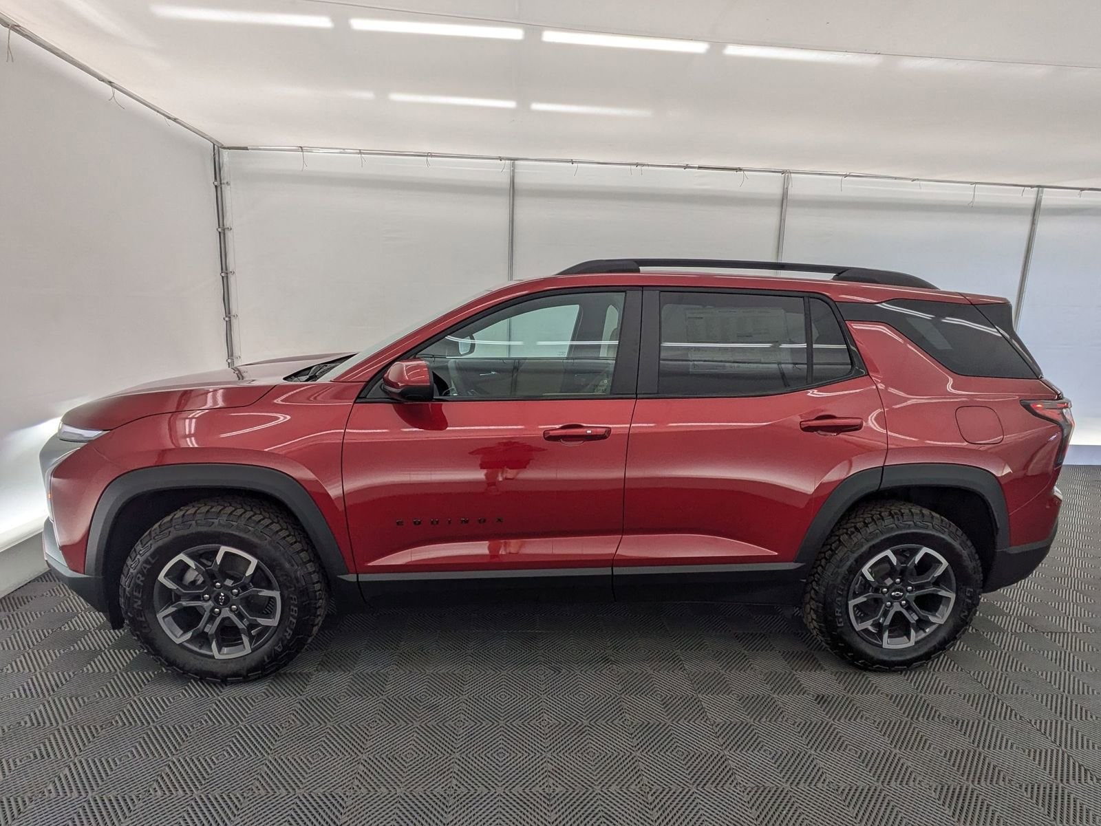 Thumbnail: 2026 Chevrolet Equinox - 3