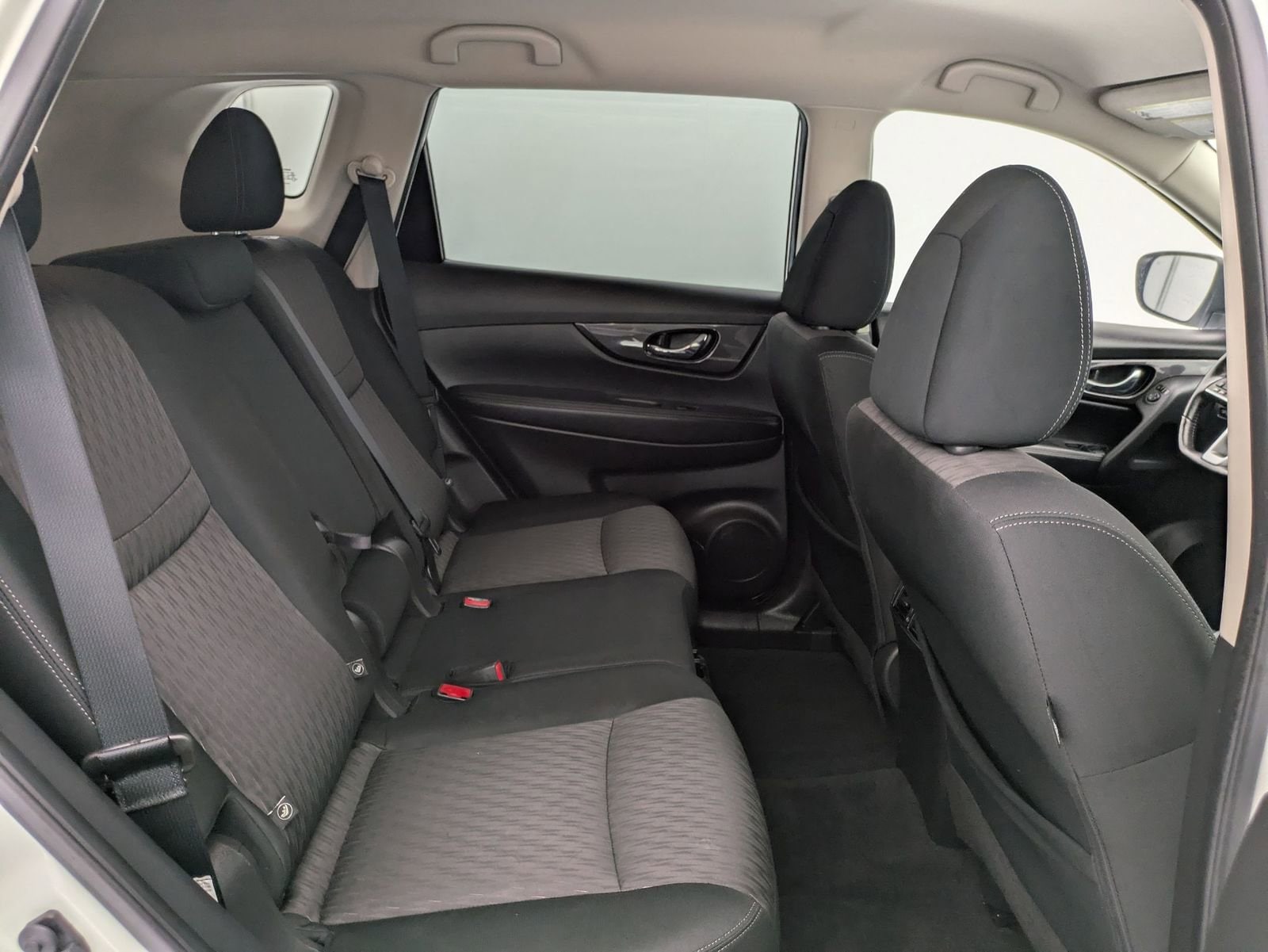 Thumbnail: 2020 Nissan Rogue - 20