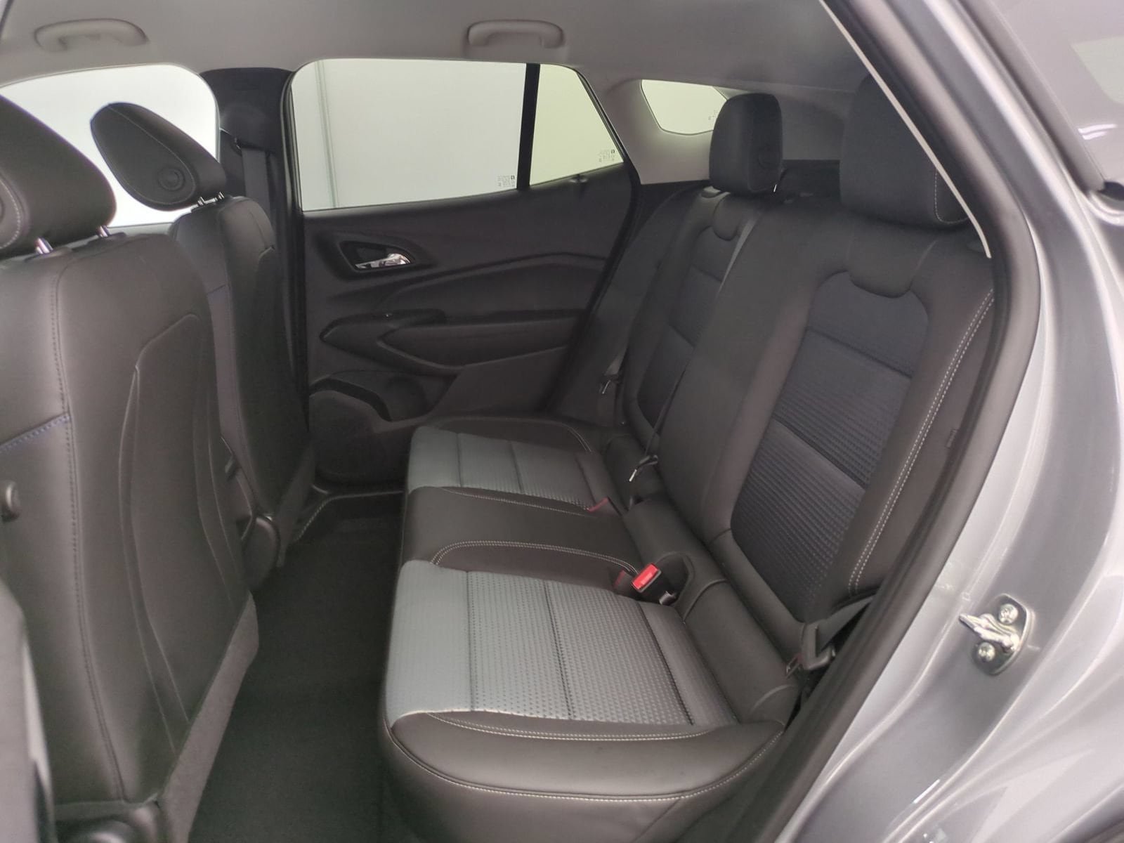 2026 Chevrolet Trax LT - Photo 18