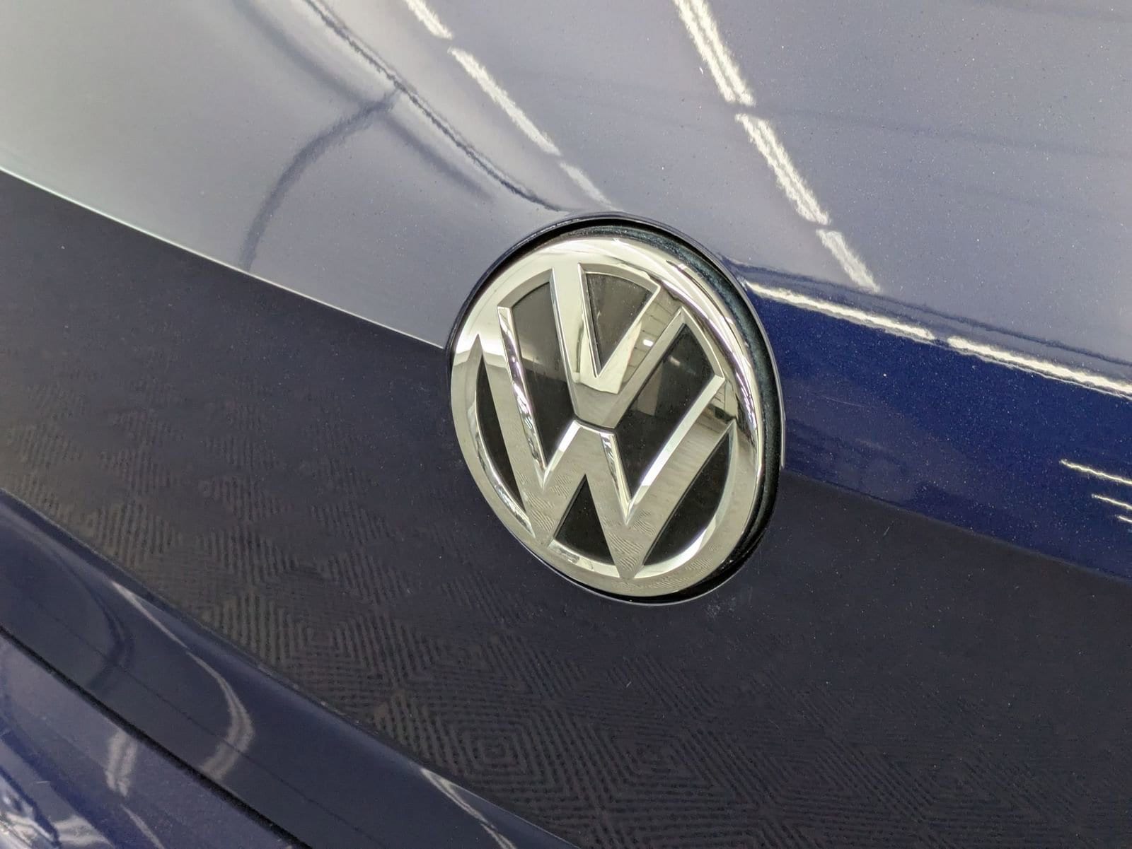 Thumbnail: 2019 Volkswagen e-Golf - 11