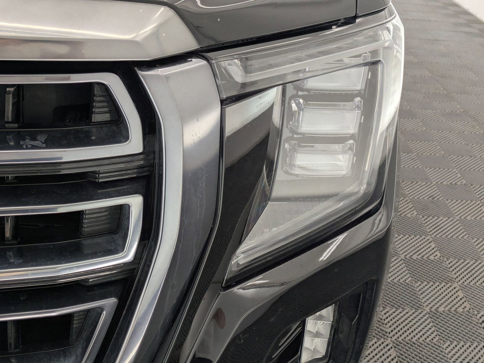 Thumbnail: 2021 GMC Yukon - 9