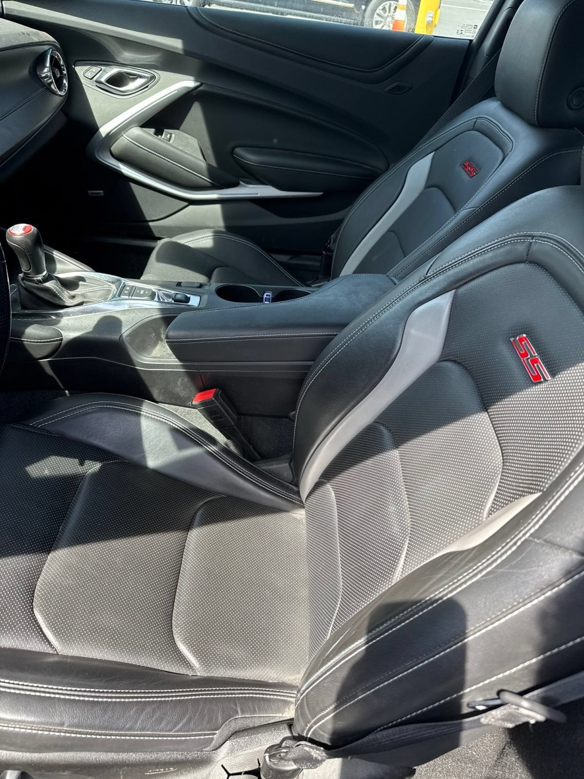 Thumbnail: 2019 Chevrolet Camaro - 3